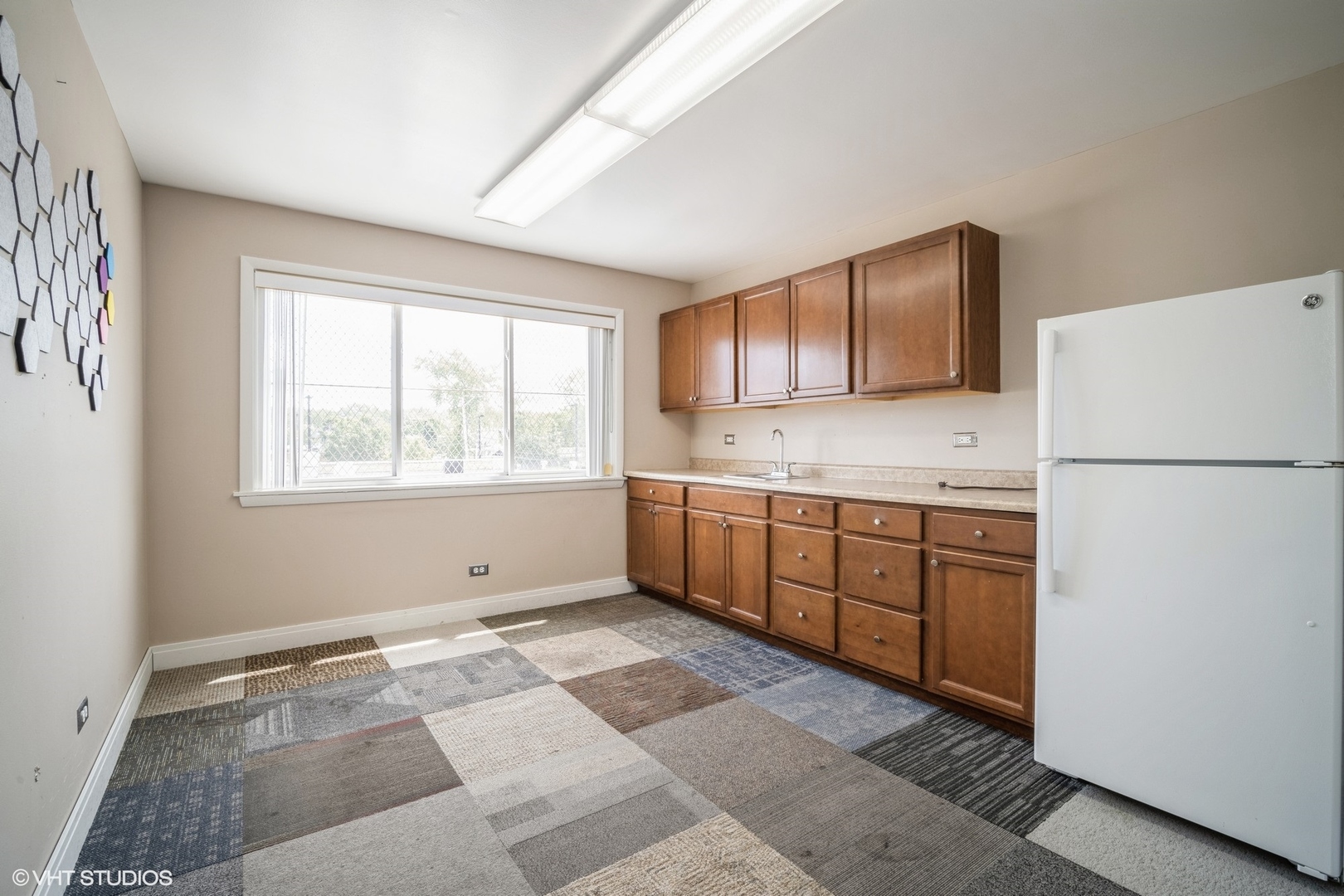 3421 Dempster St Property Photo 39