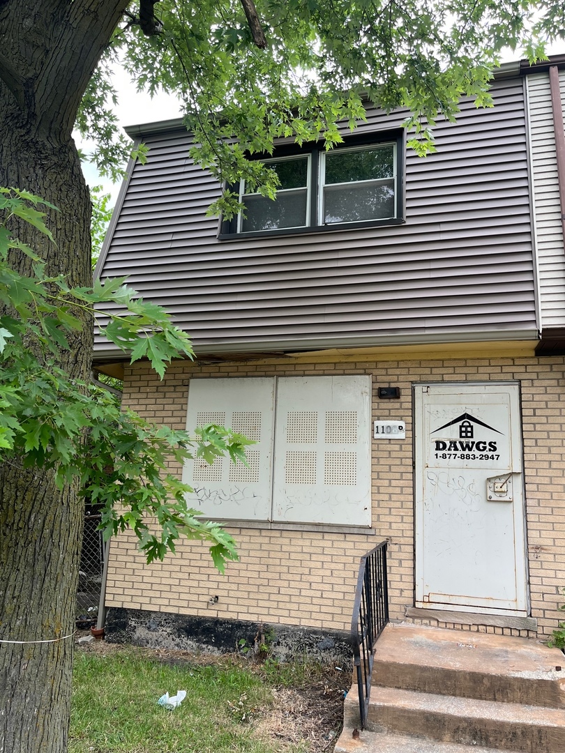 1108 W 87th St Property Photo 1