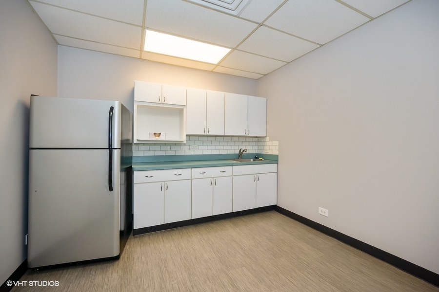111 N Wabash Ave Property Photo 14