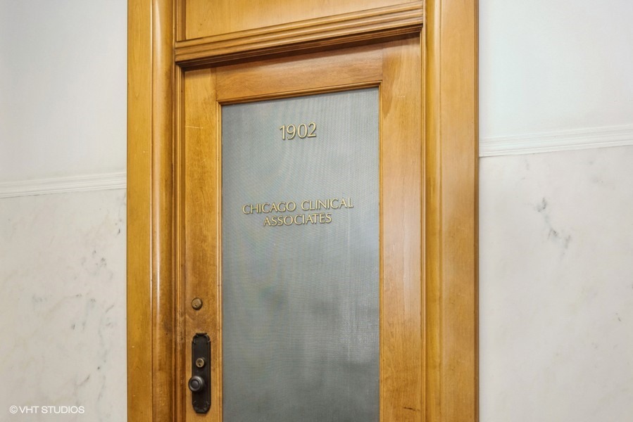 111 N Wabash Ave Property Photo 5