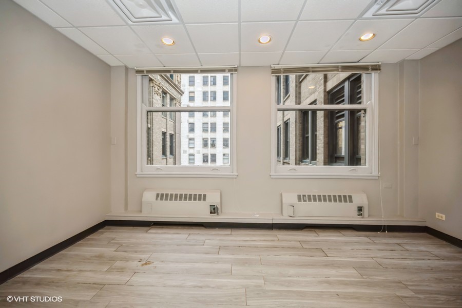 111 N Wabash Ave Property Photo 14