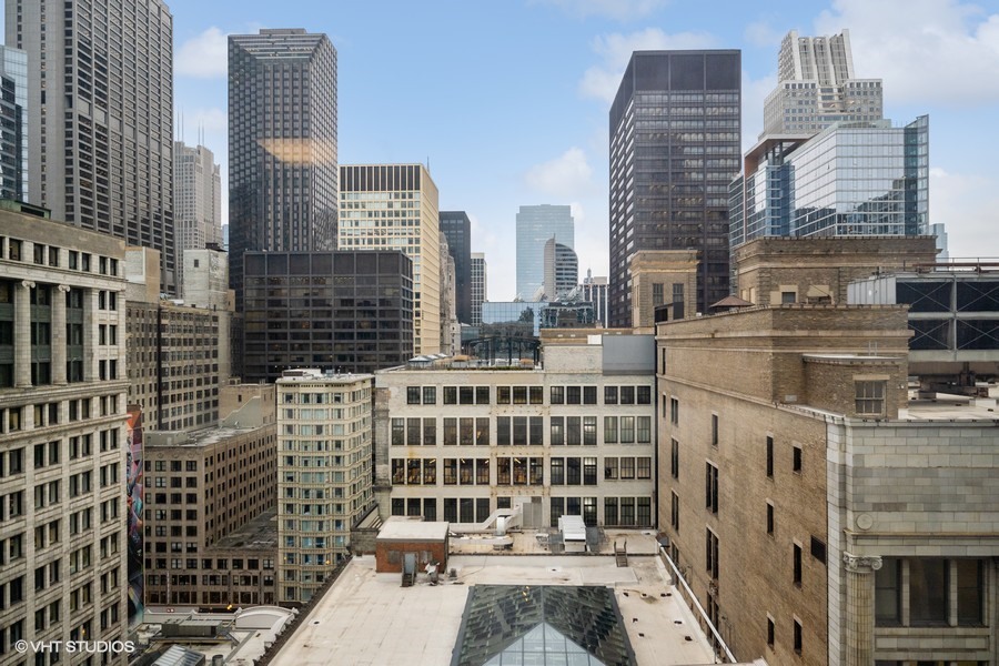 111 N Wabash Ave Property Photo 16