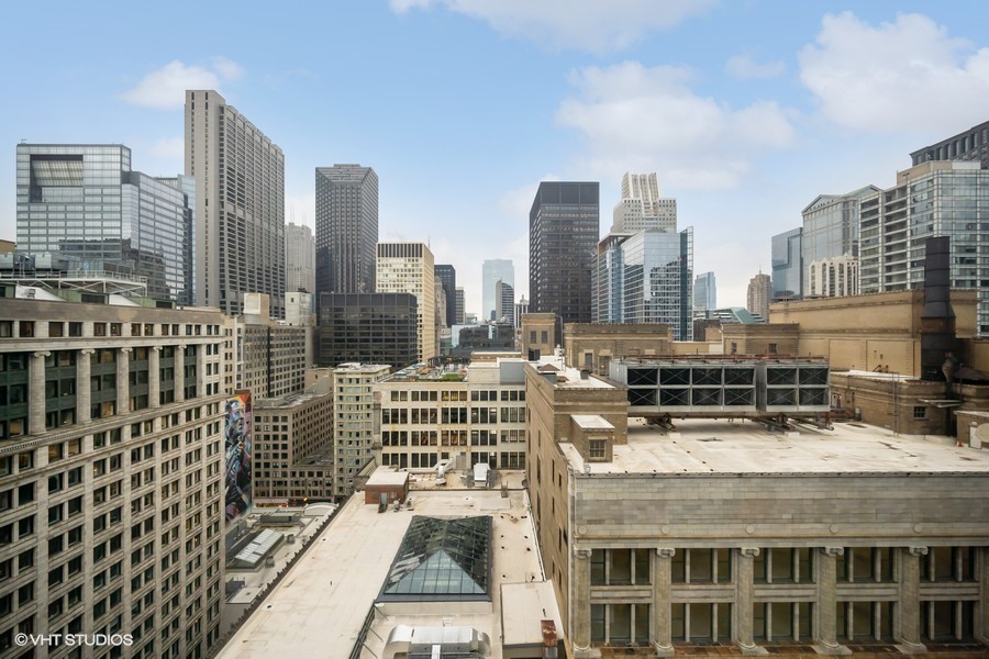 111 N Wabash Ave Property Photo 13