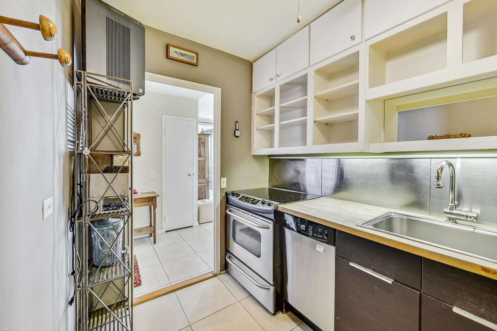 880 N Lake Shore Drive 3a Property Photo 10