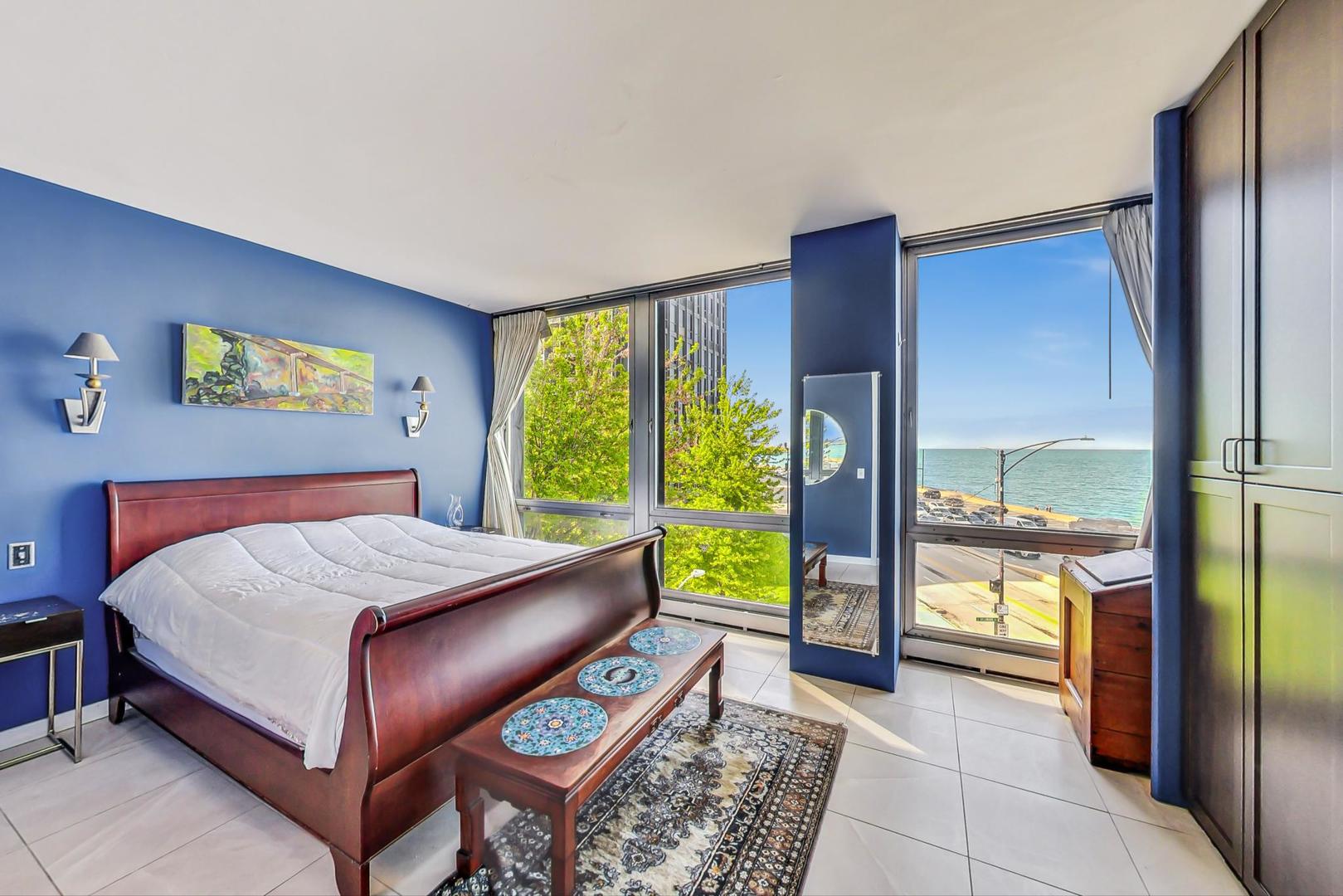 880 N Lake Shore Drive 3a Property Photo 11