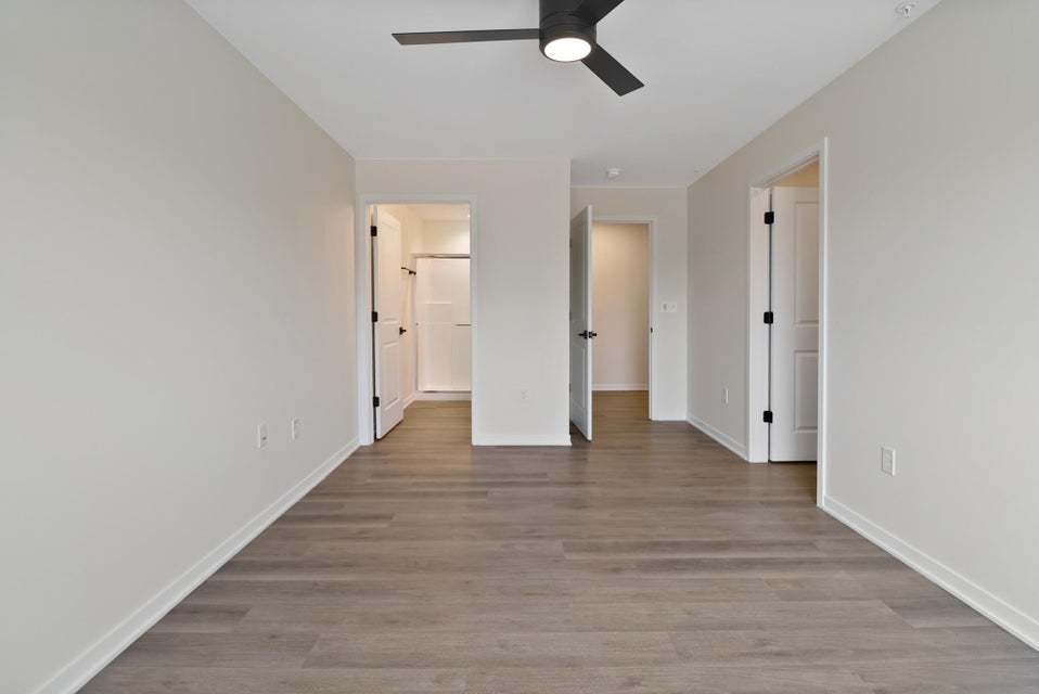 2034 W 75th Place 42 Property Photo 14