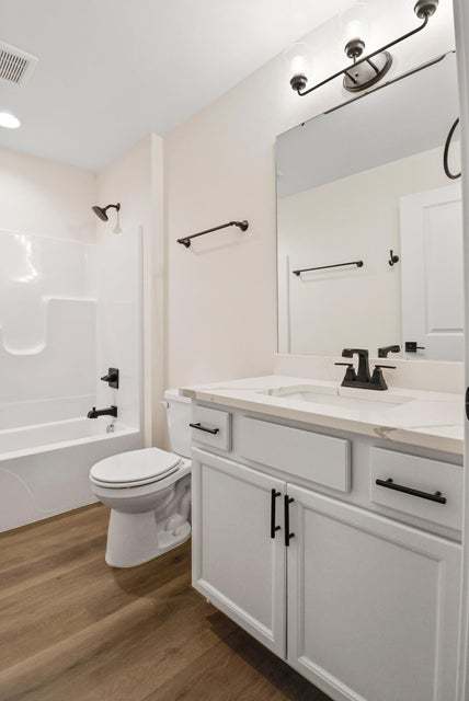 2034 W 75th Place 42 Property Photo 18