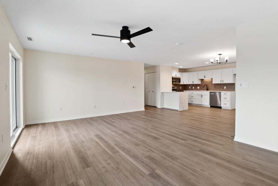 2034 W 75th Place 42 Property Photo 22
