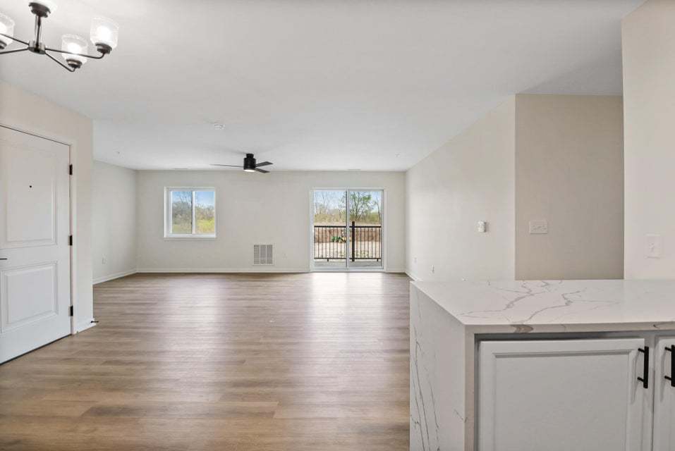 2034 W 75th Place 42 Property Photo 25