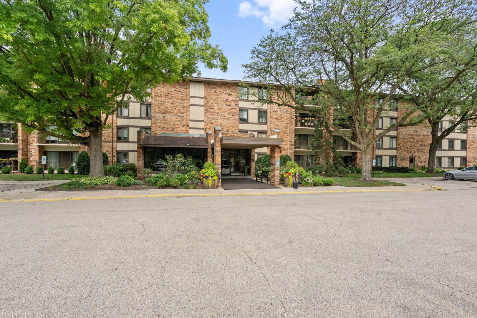 301 Lake Hinsdale Drive 303 Property Photo 1