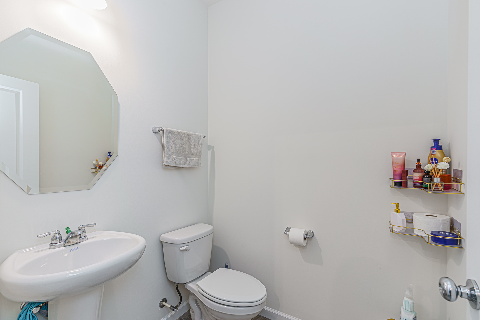 531 Alpine Drive Property Photo 10
