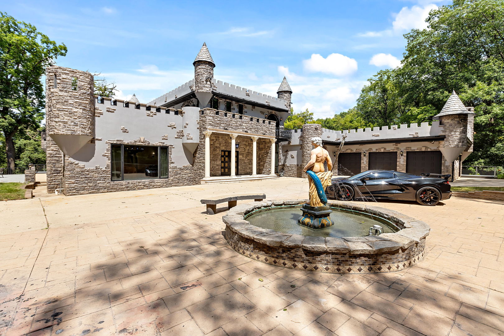 3 Saville Row Street Property Photo 3