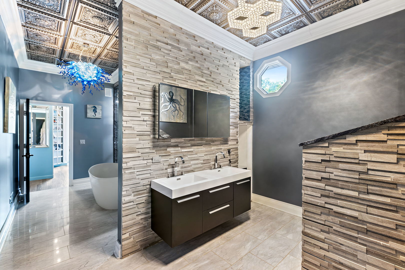 3 Saville Row Street Property Photo 33