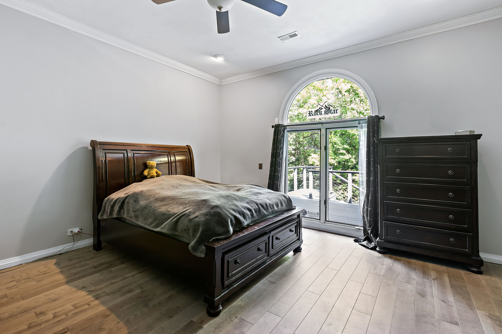 3 Saville Row Street Property Photo 43
