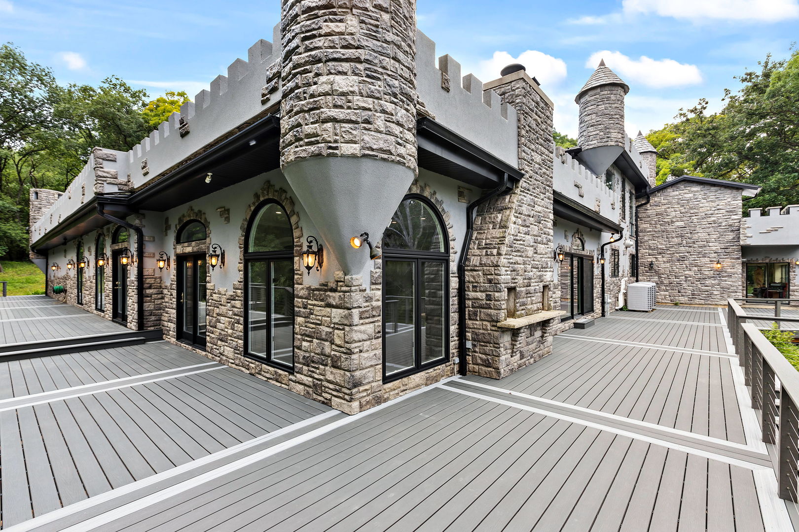 3 Saville Row Street Property Photo 44
