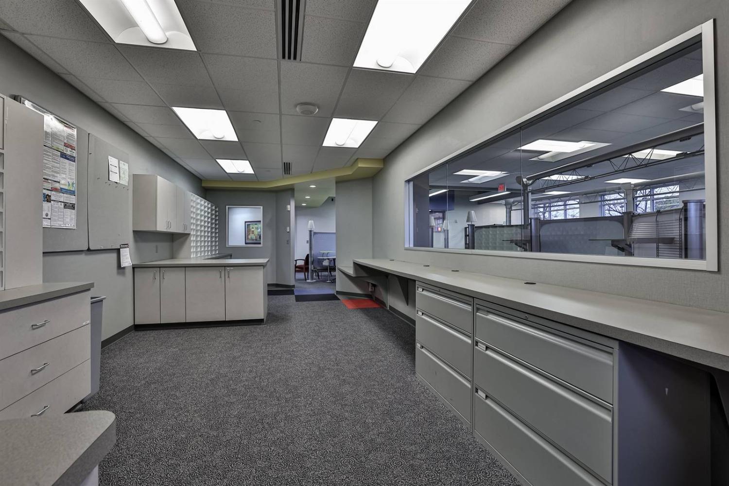 7395 Financial Way Property Photo 6