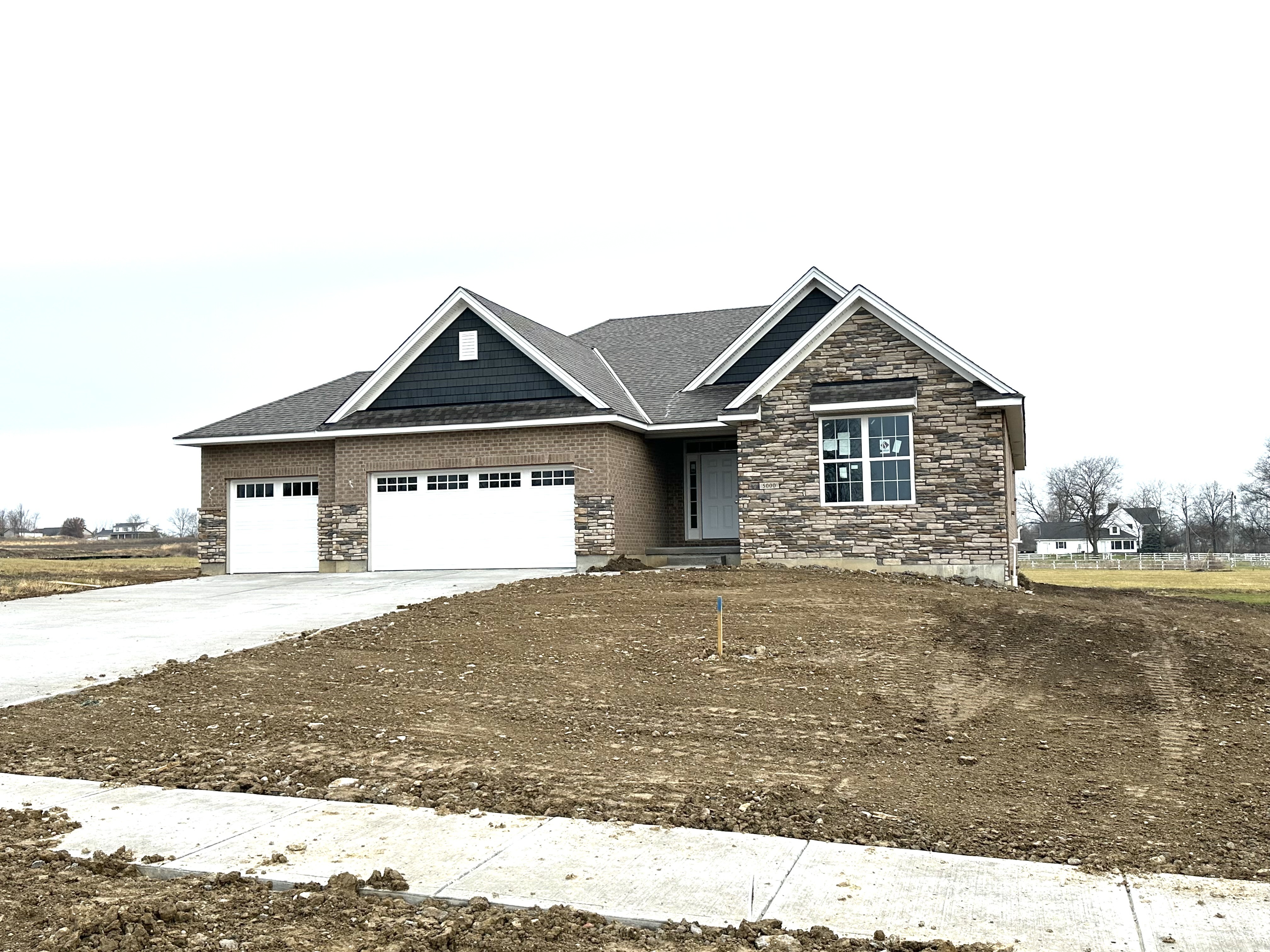 5000 Fescue Dr Property Photo 1