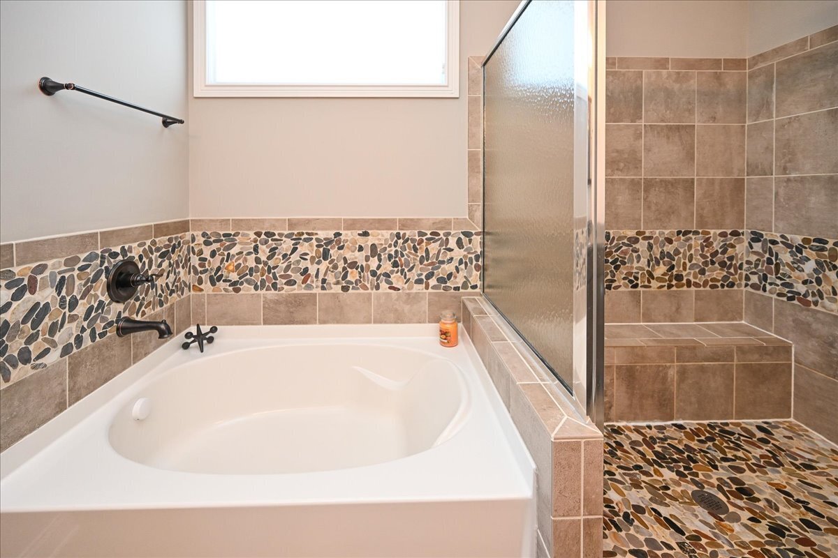 1335 Golf Club Dr Property Photo 21