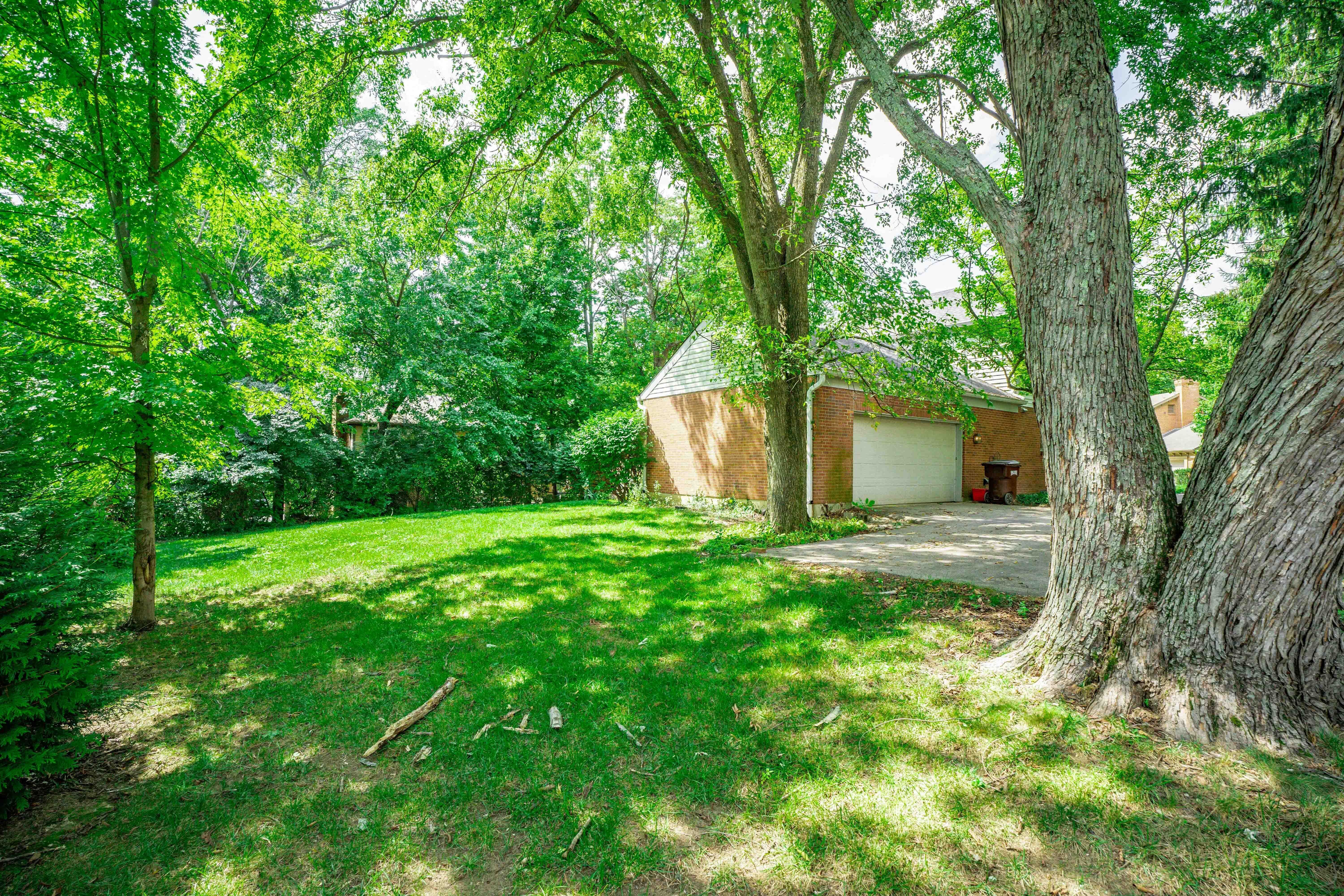 9698 Ash Ct Property Photo 43