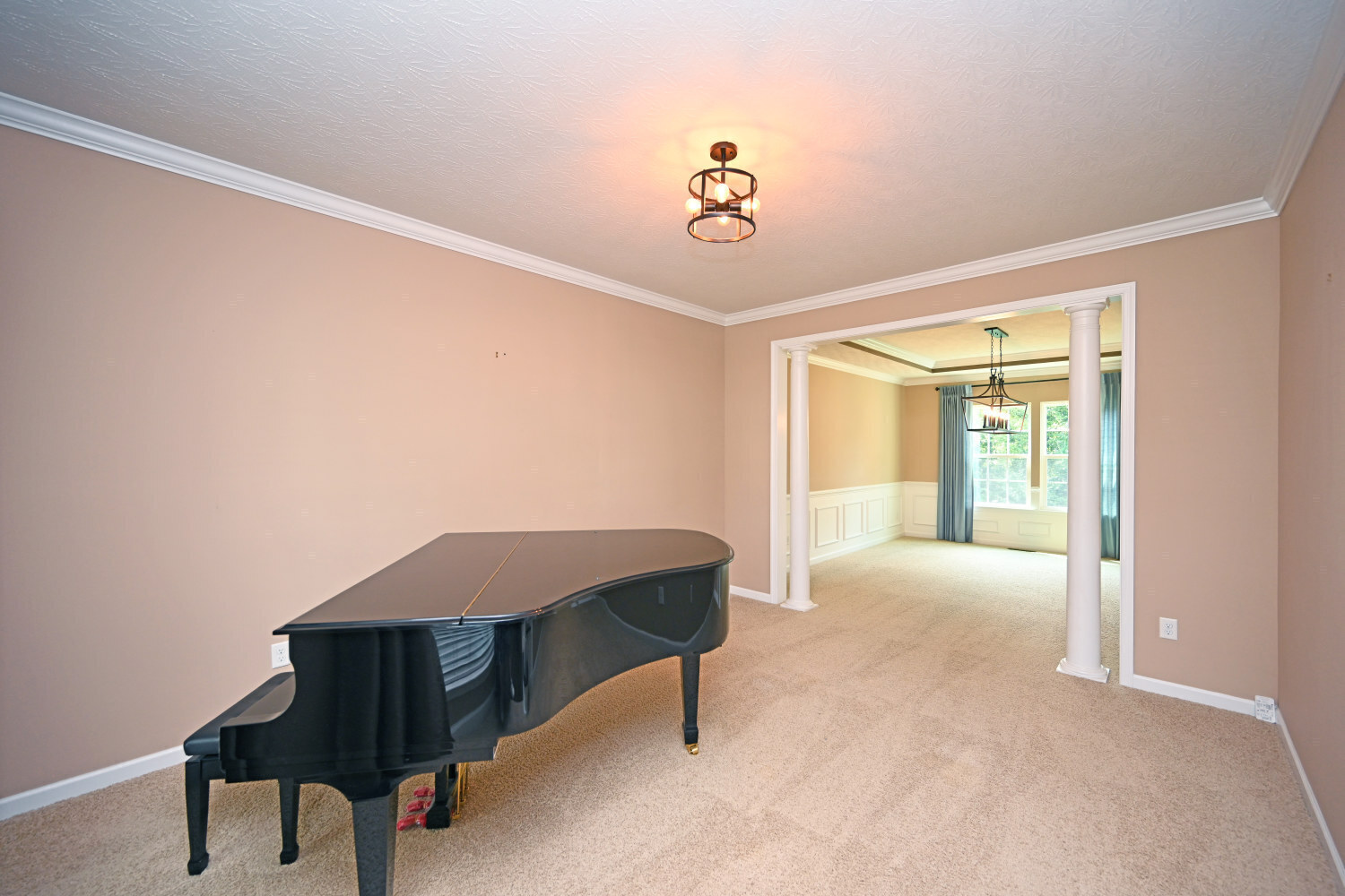 5137 Riverview Dr Property Photo 7