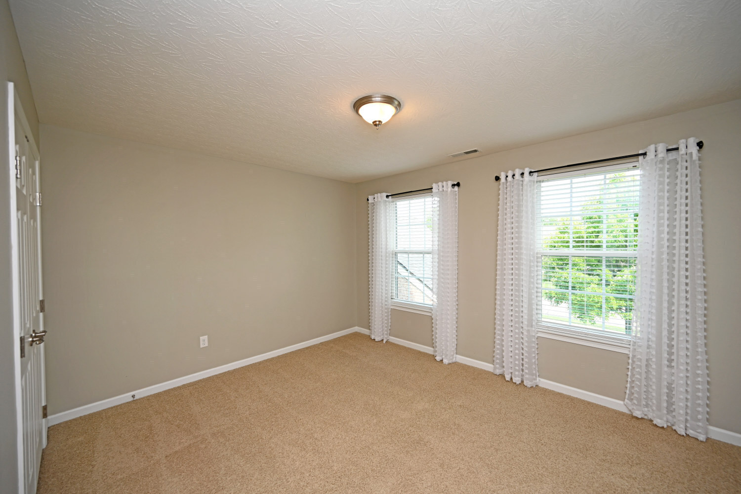 5137 Riverview Dr Property Photo 39