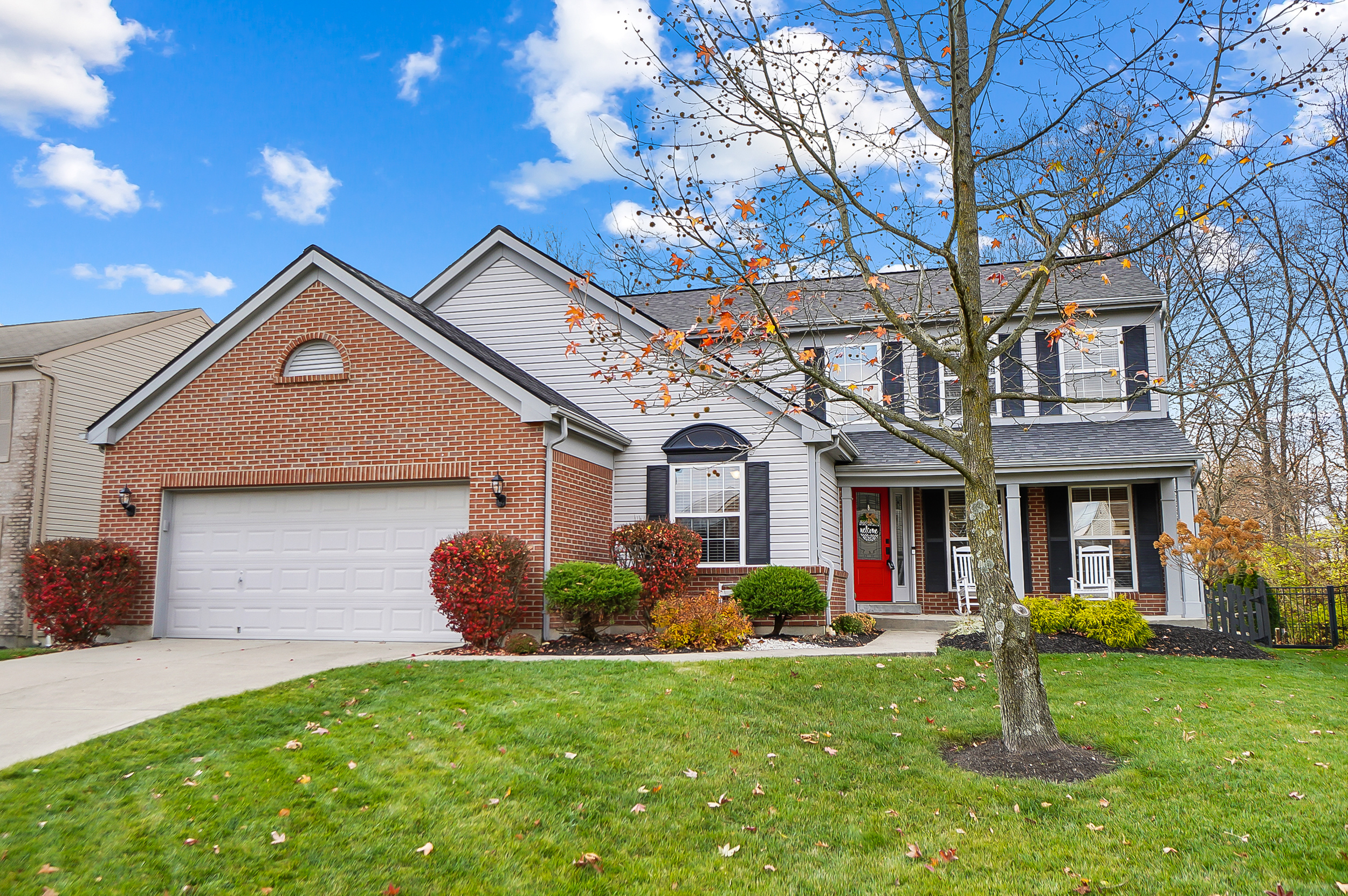 6523 Thistle Grv Property Photo 1