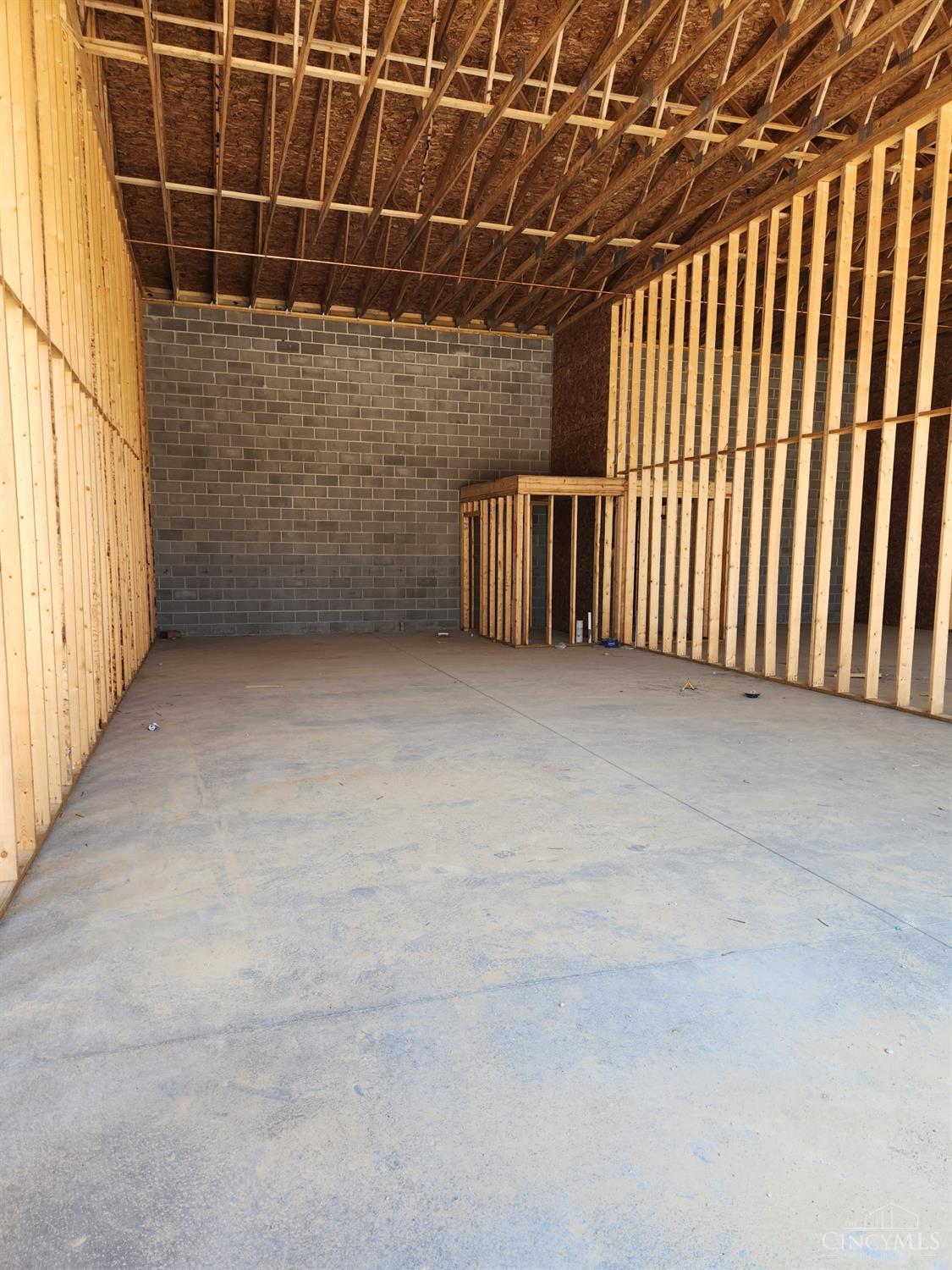 4202 Mason Pointe Dr Property Photo 4