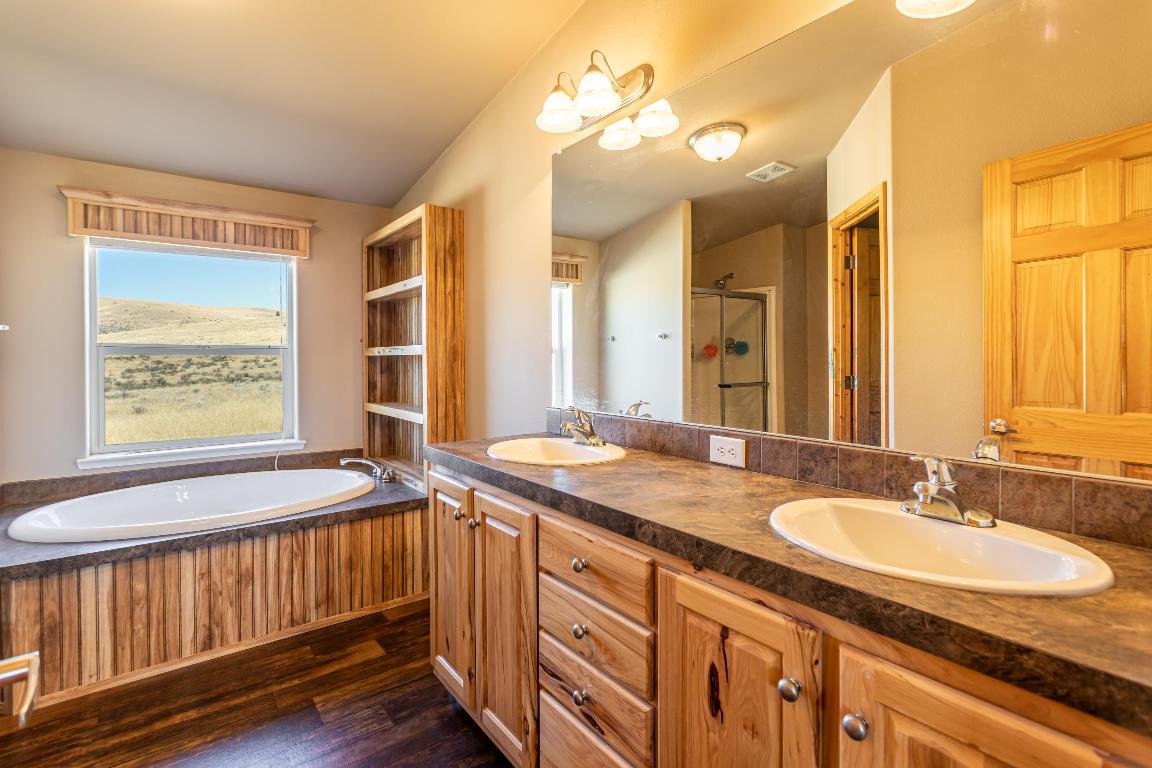 7400 Browns Meadow Road Property Photo 12