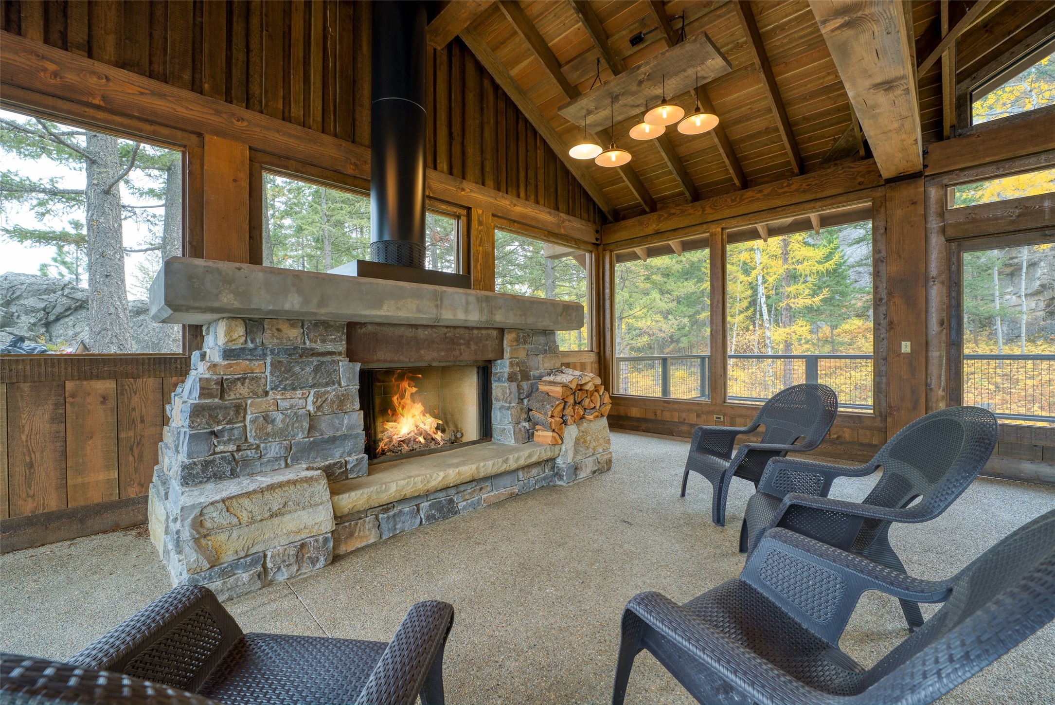 589 Saddlehorn Trail Property Photo 13