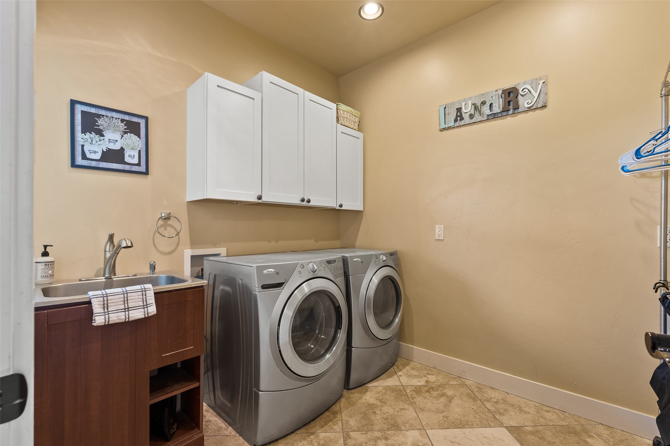 1287 Quarter Horse Lane Property Photo 21