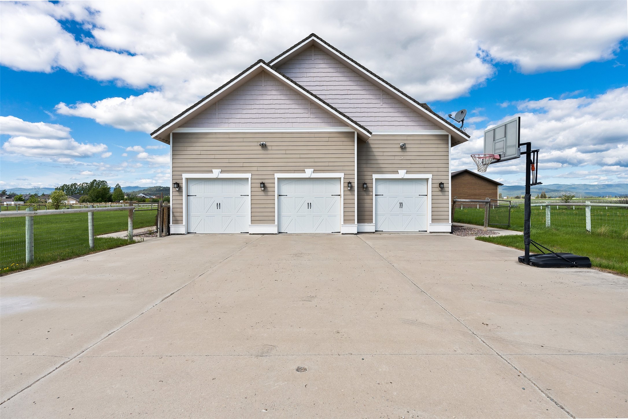 1287 Quarter Horse Lane Property Photo 48