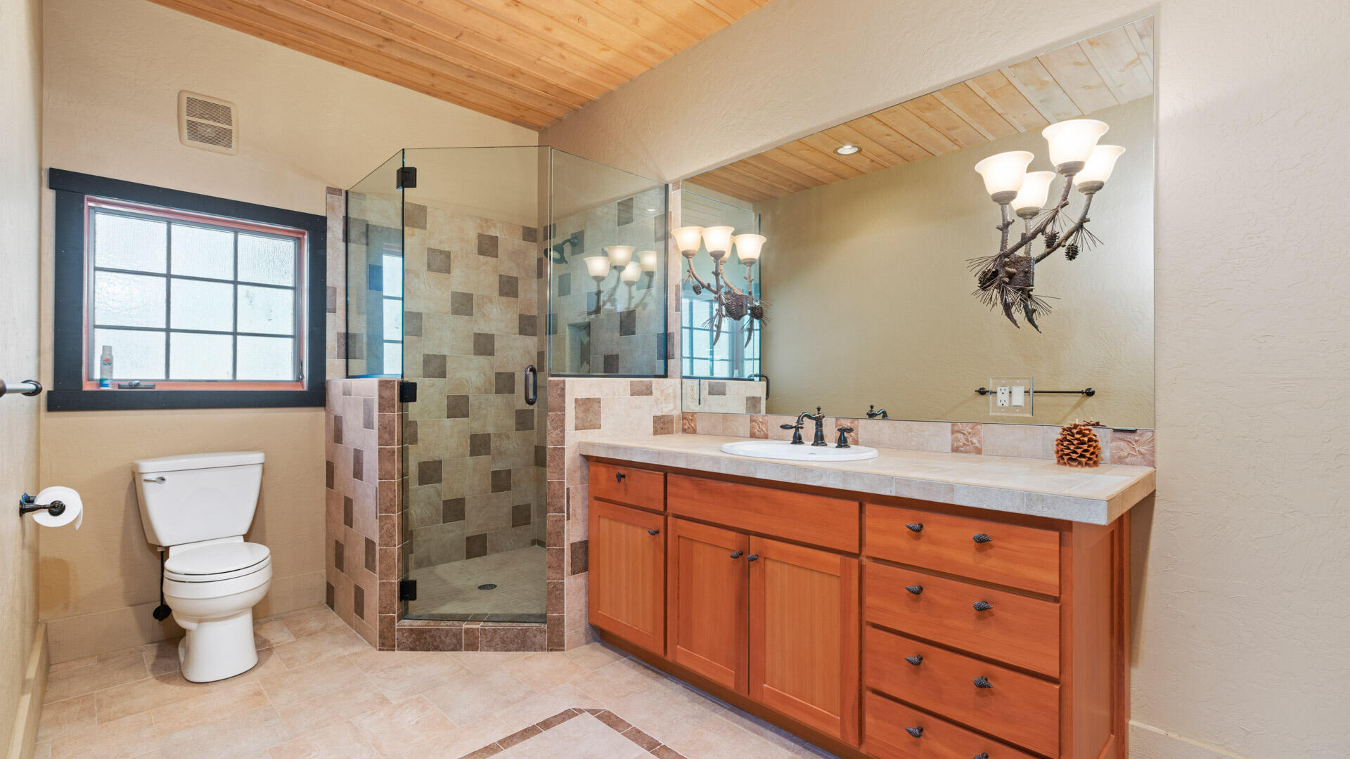 81 Bell Crossing W Property Photo 42