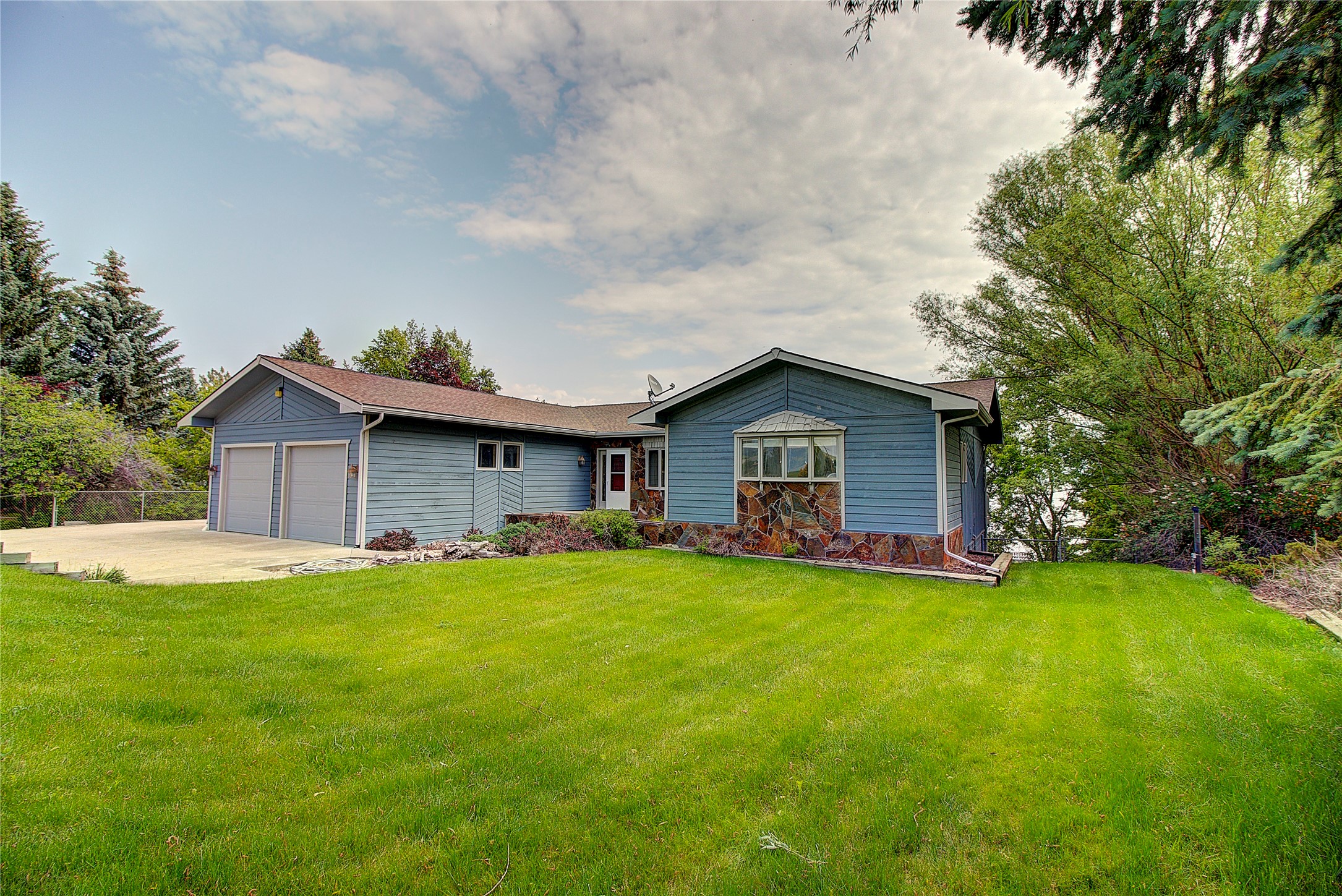 35076 Rocky Point Road Property Photo 2