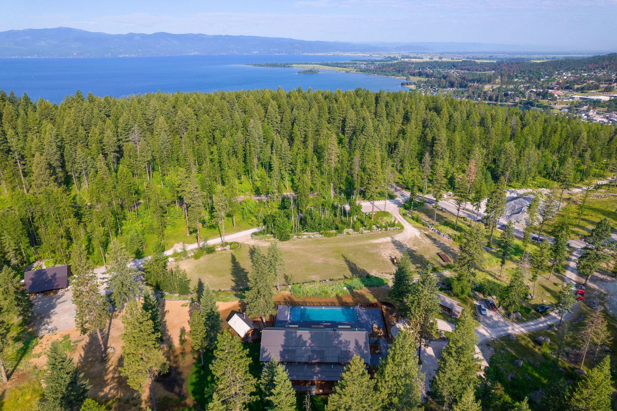 16 Bridle Court Property Photo 6