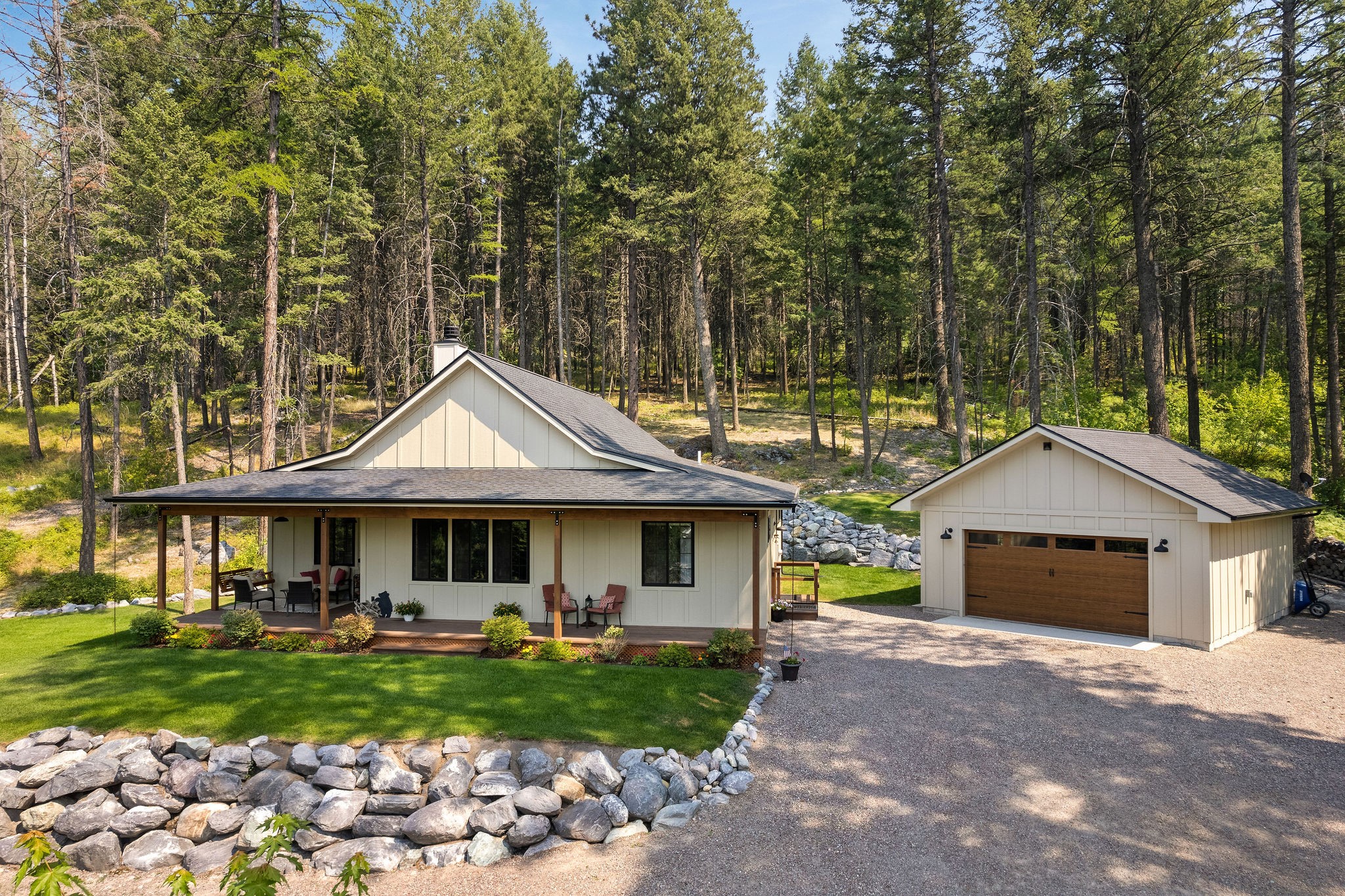 658 Latigo Lane Property Photo 4