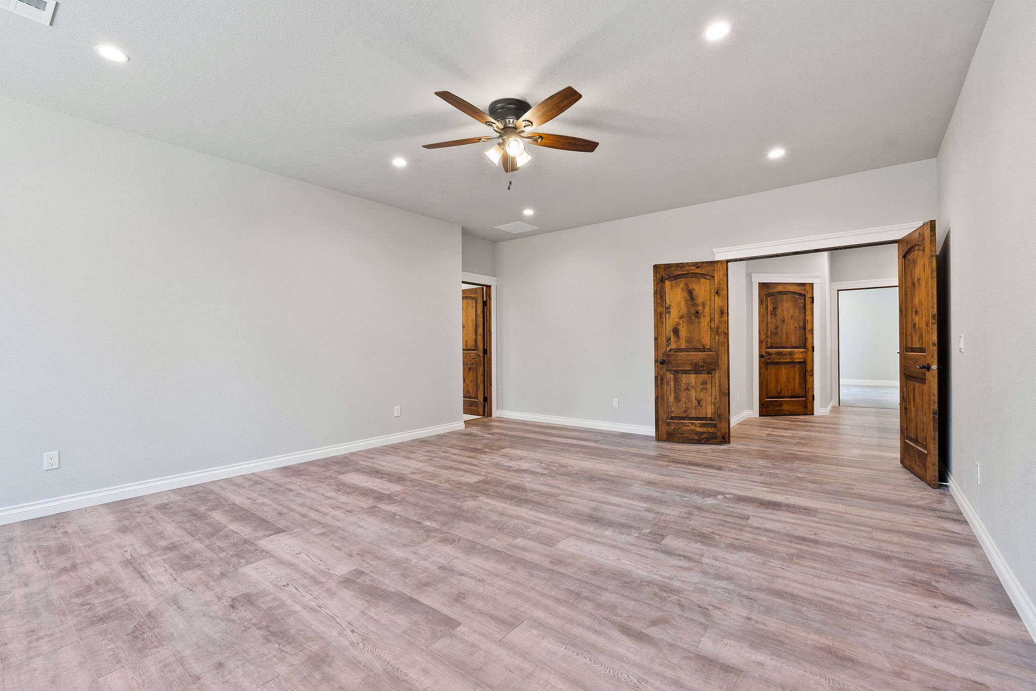 323 Skookum Road Property Photo 16
