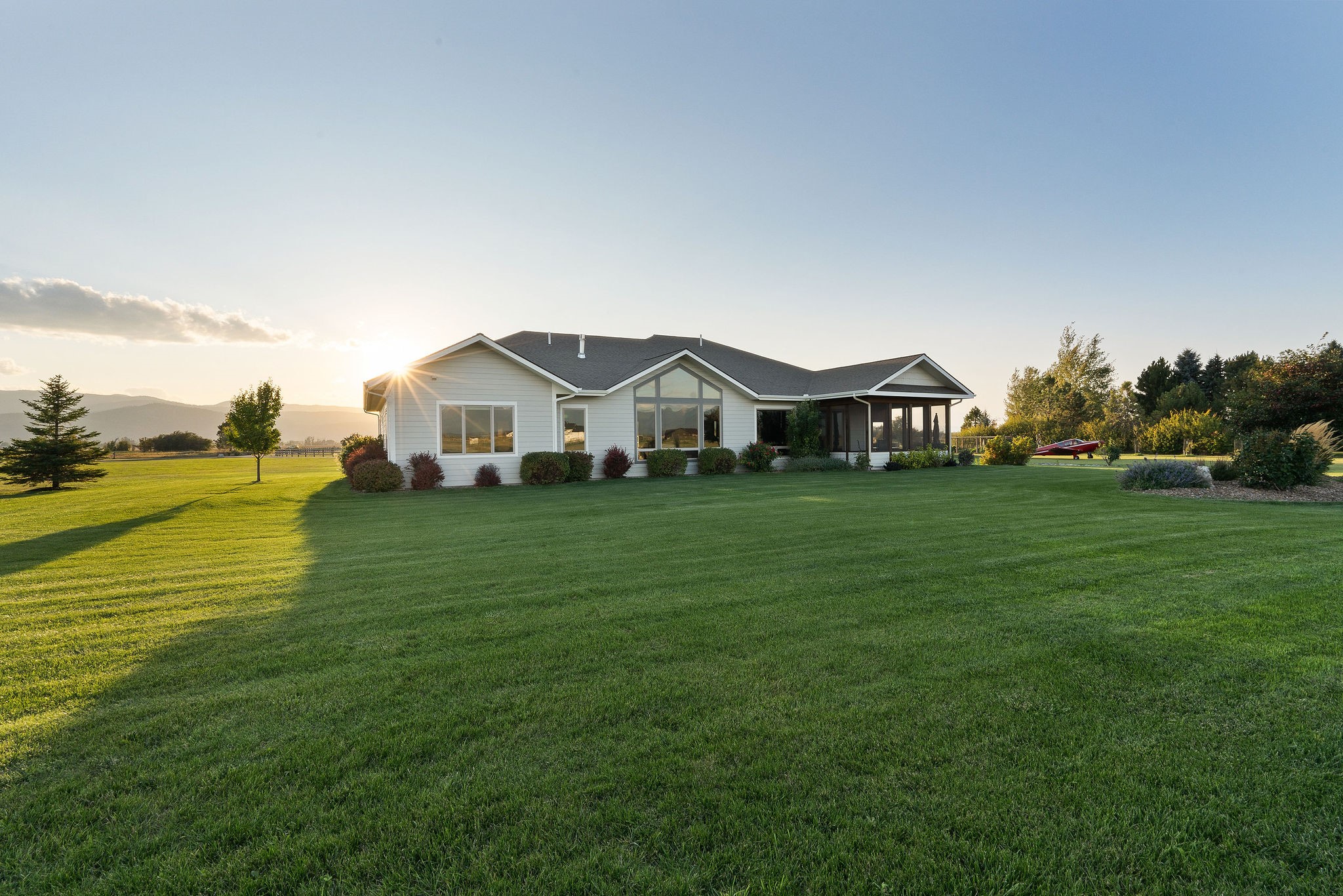 405 Sky Ranch Lane Property Photo 40