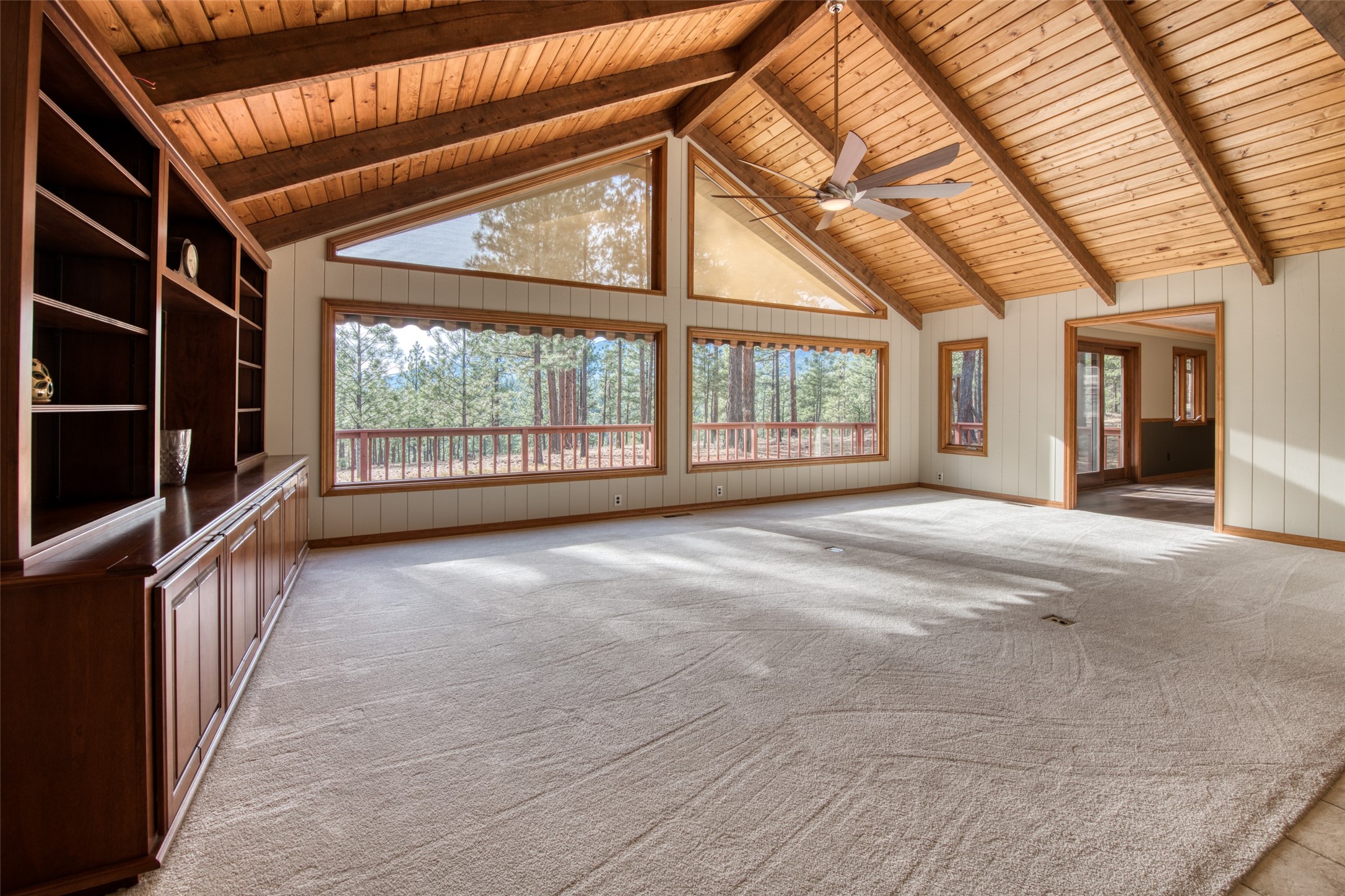 1334 Burr Ridge Road Property Photo 11