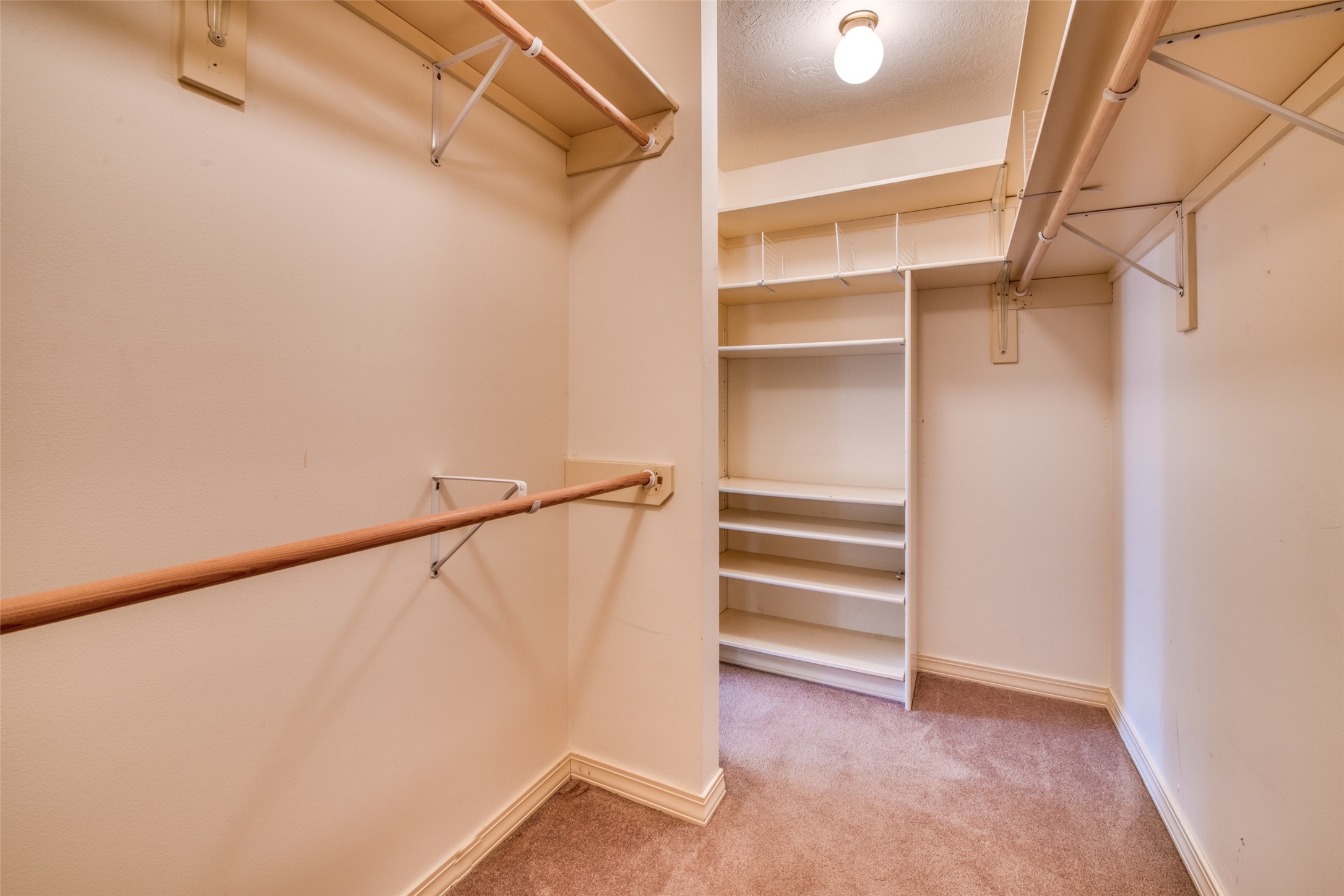 1334 Burr Ridge Road Property Photo 31