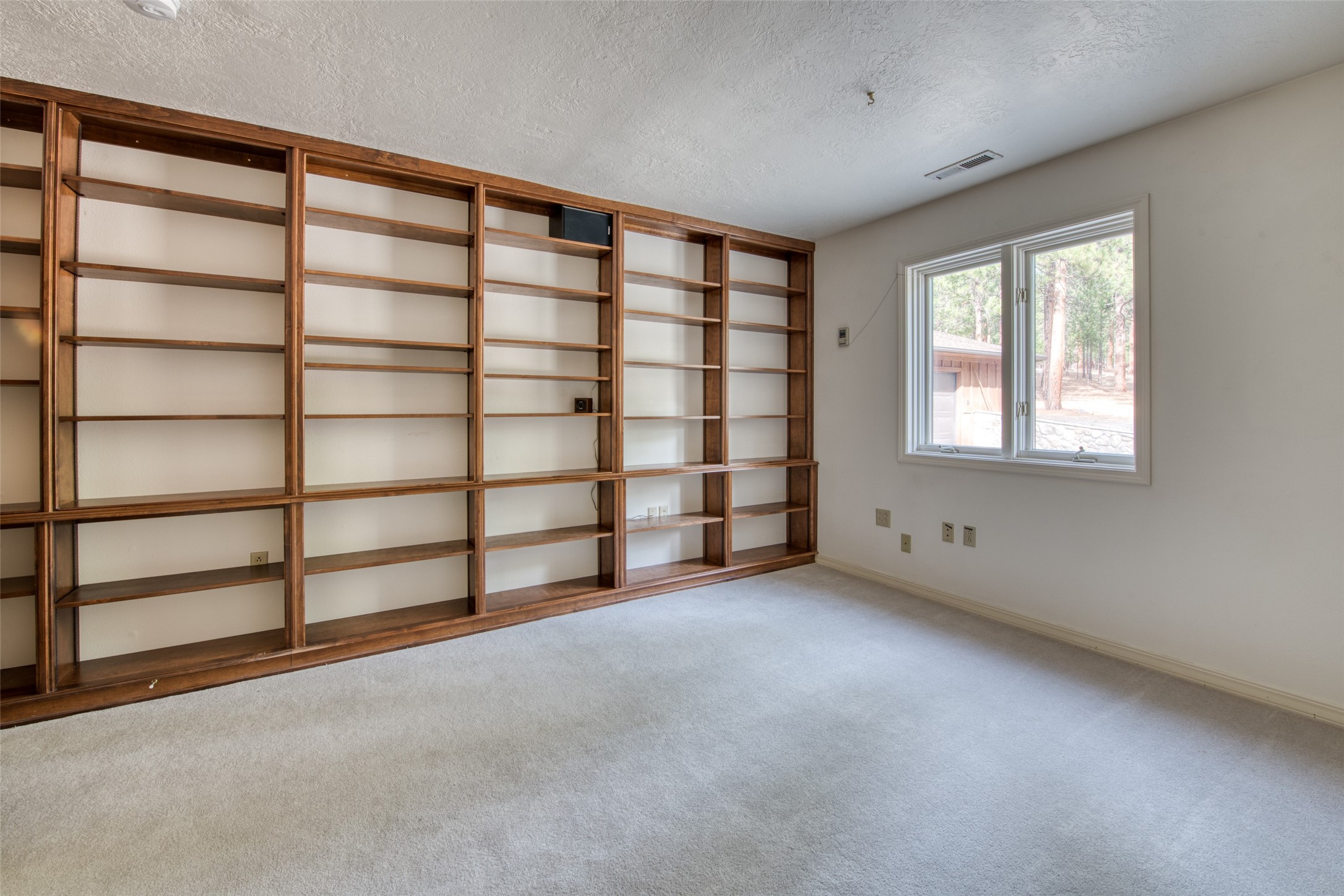 1334 Burr Ridge Road Property Photo 39