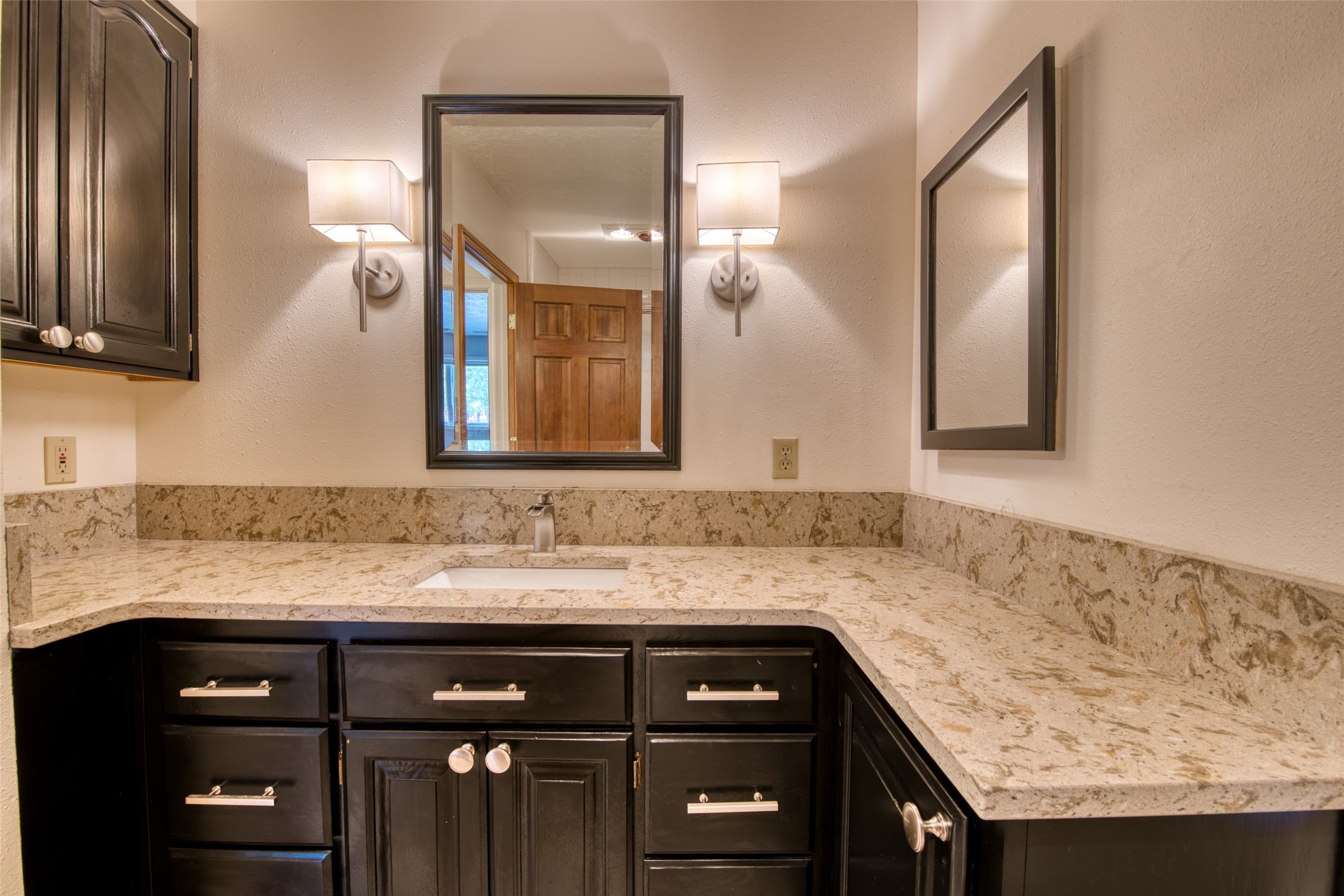 1334 Burr Ridge Road Property Photo 41