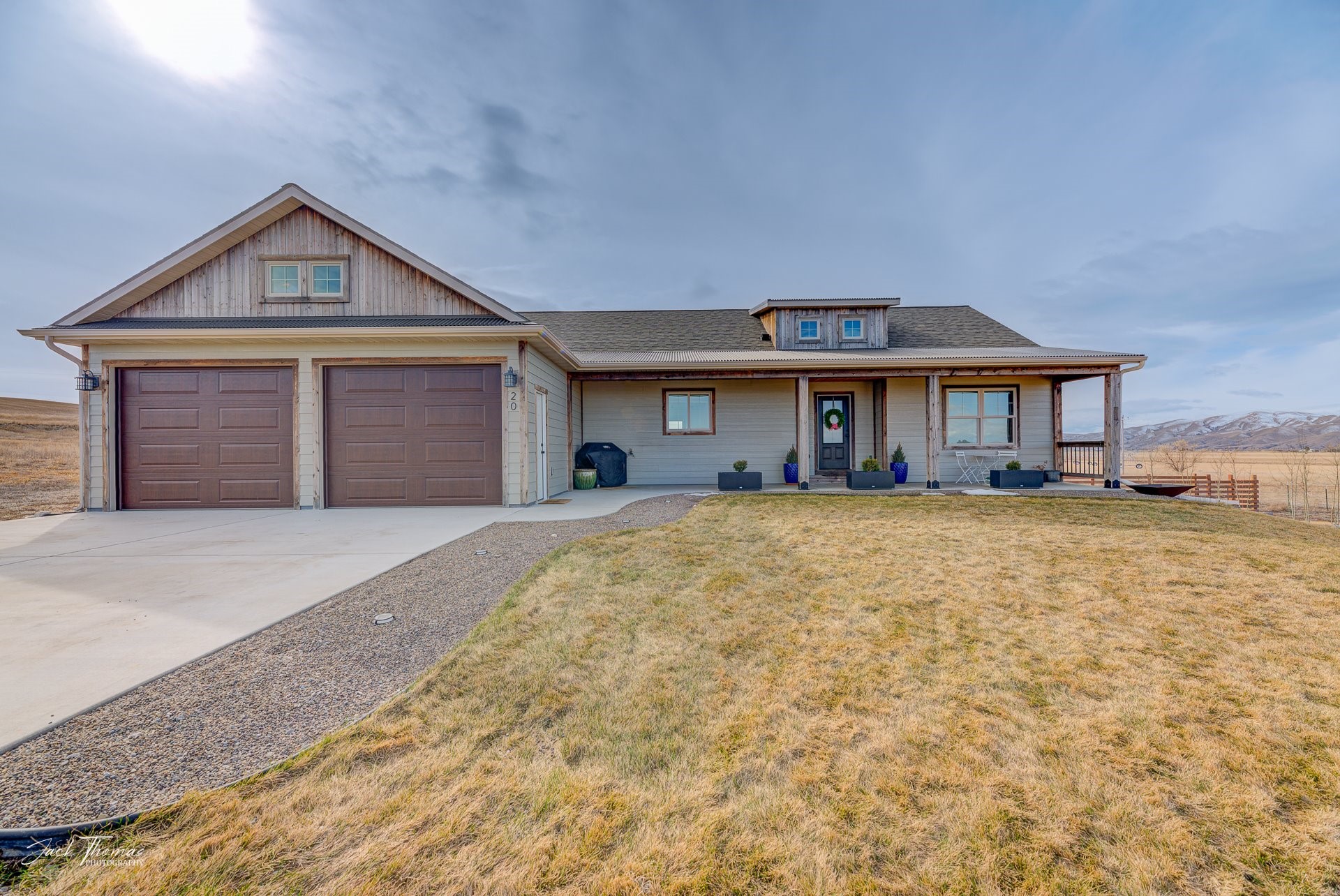 20 Stoney Trail Property Photo