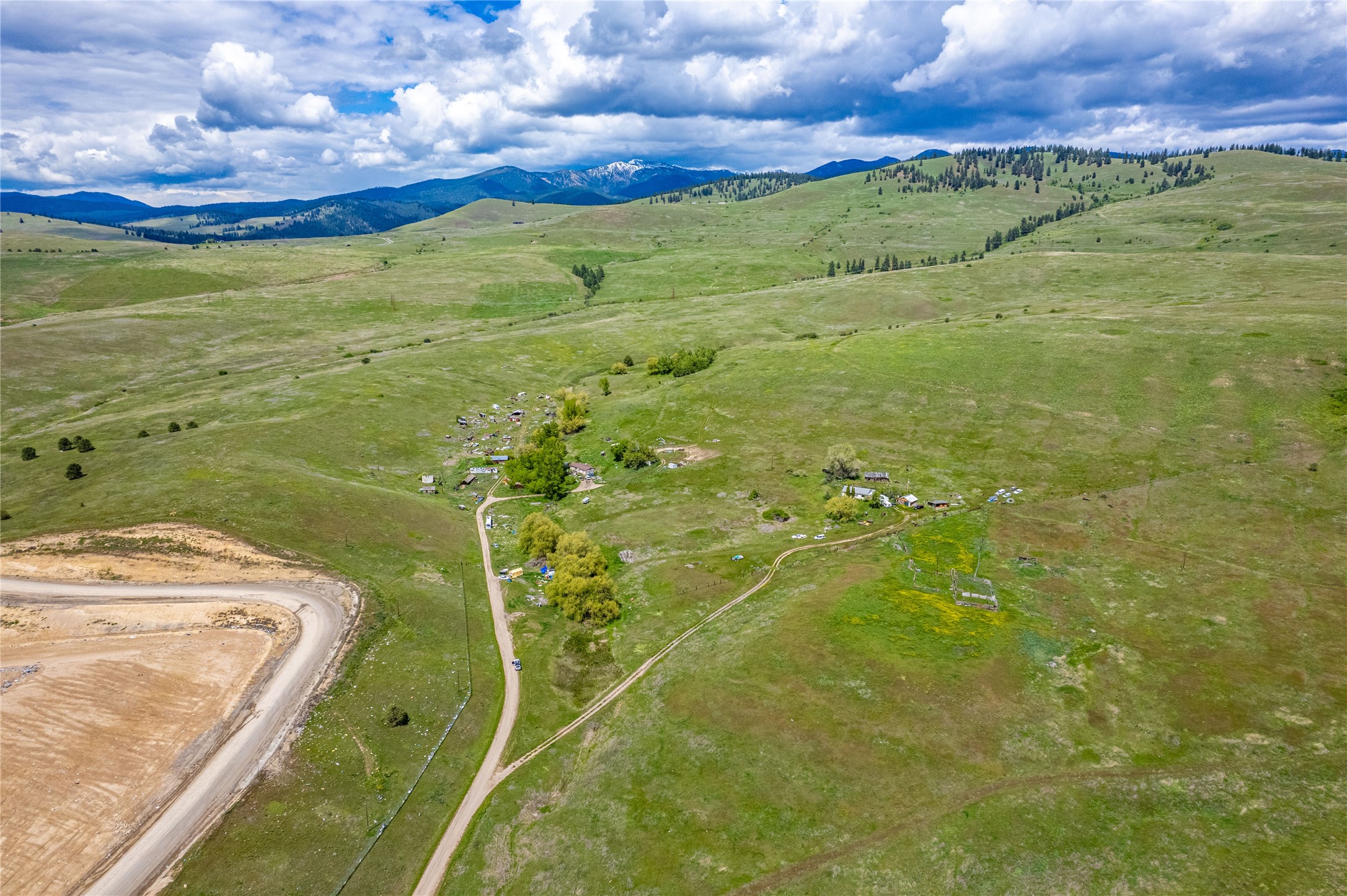 3900 Coal Mine Road Property Photo 26