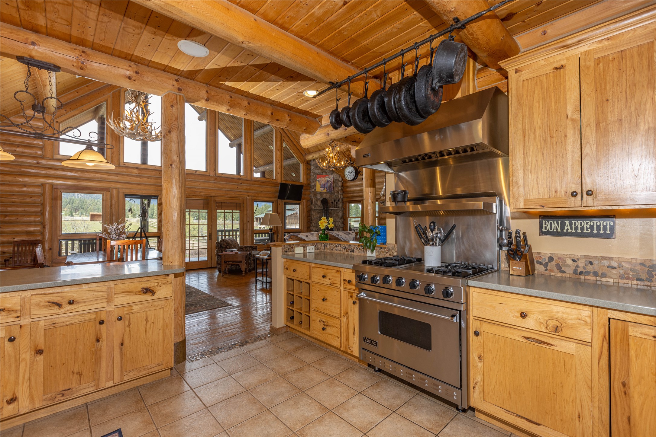 241 Orr Loop Property Photo 15