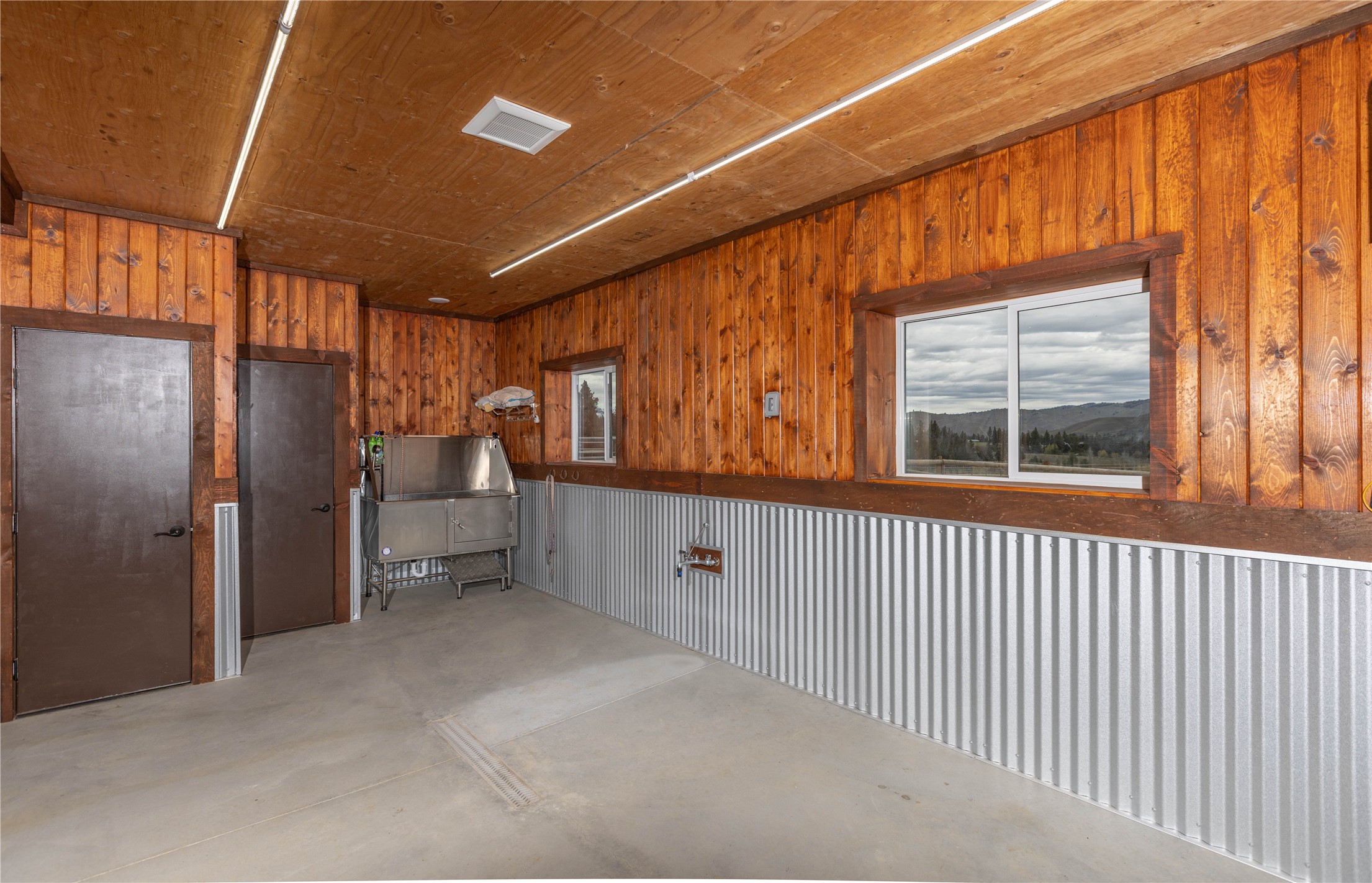 241 Orr Loop Property Photo 57