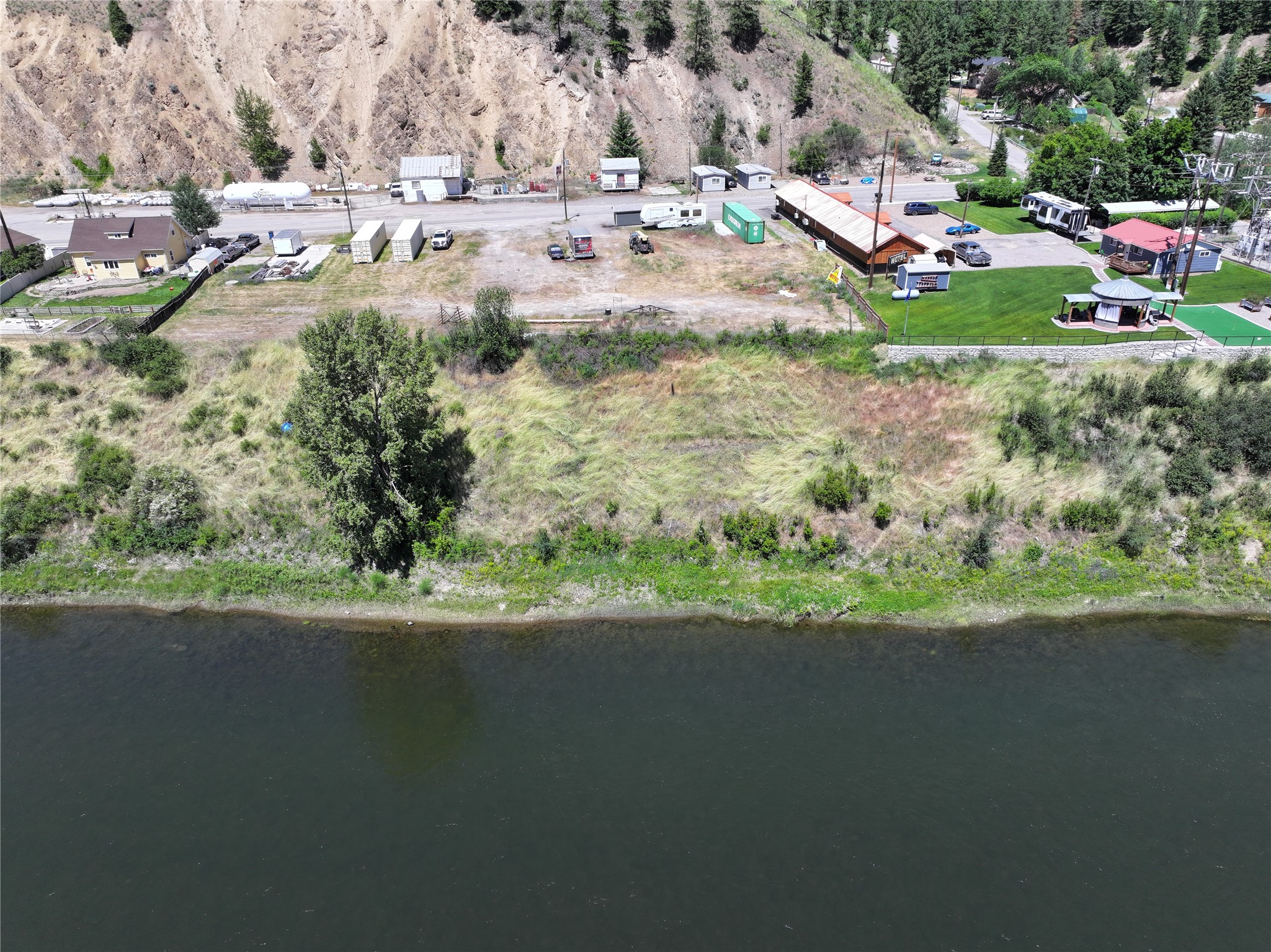 109 Mullan Road W Property Photo 9