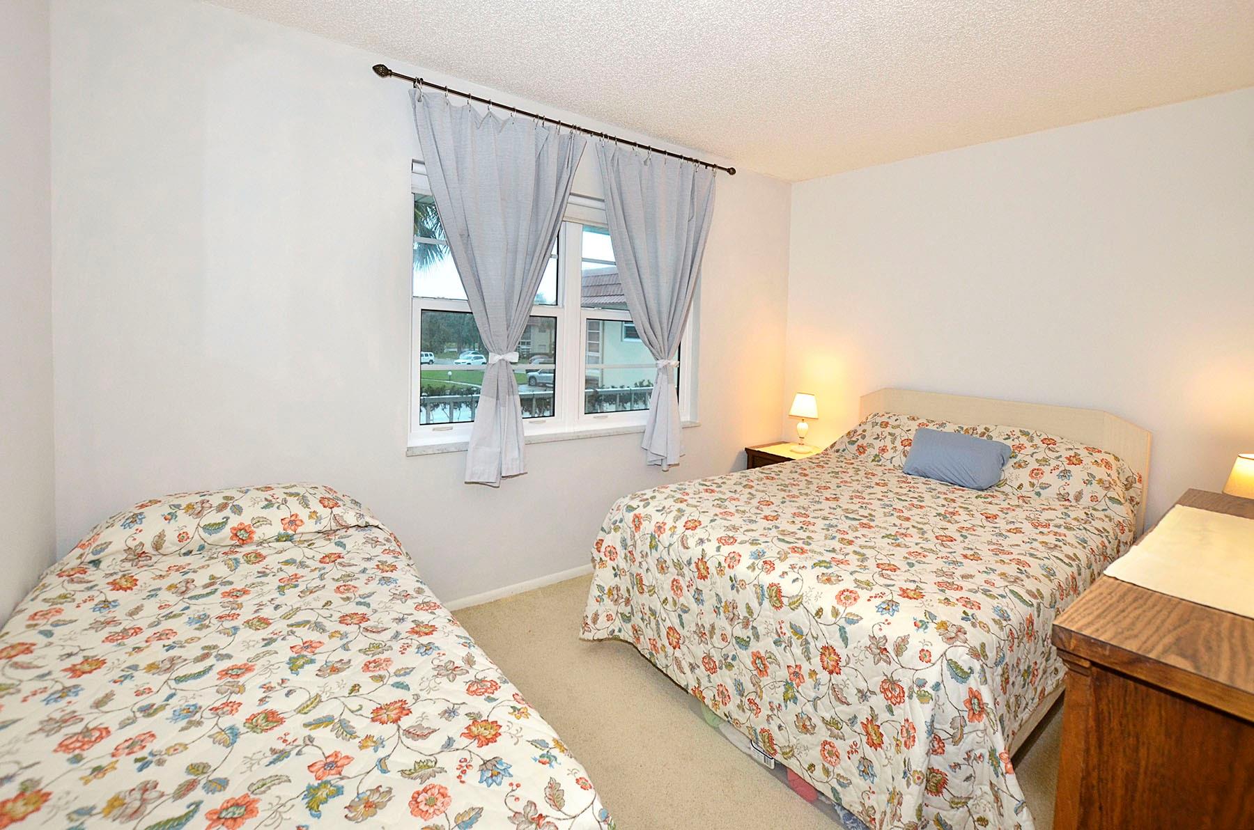 70 Royal Oak Court 201 Property Photo 9