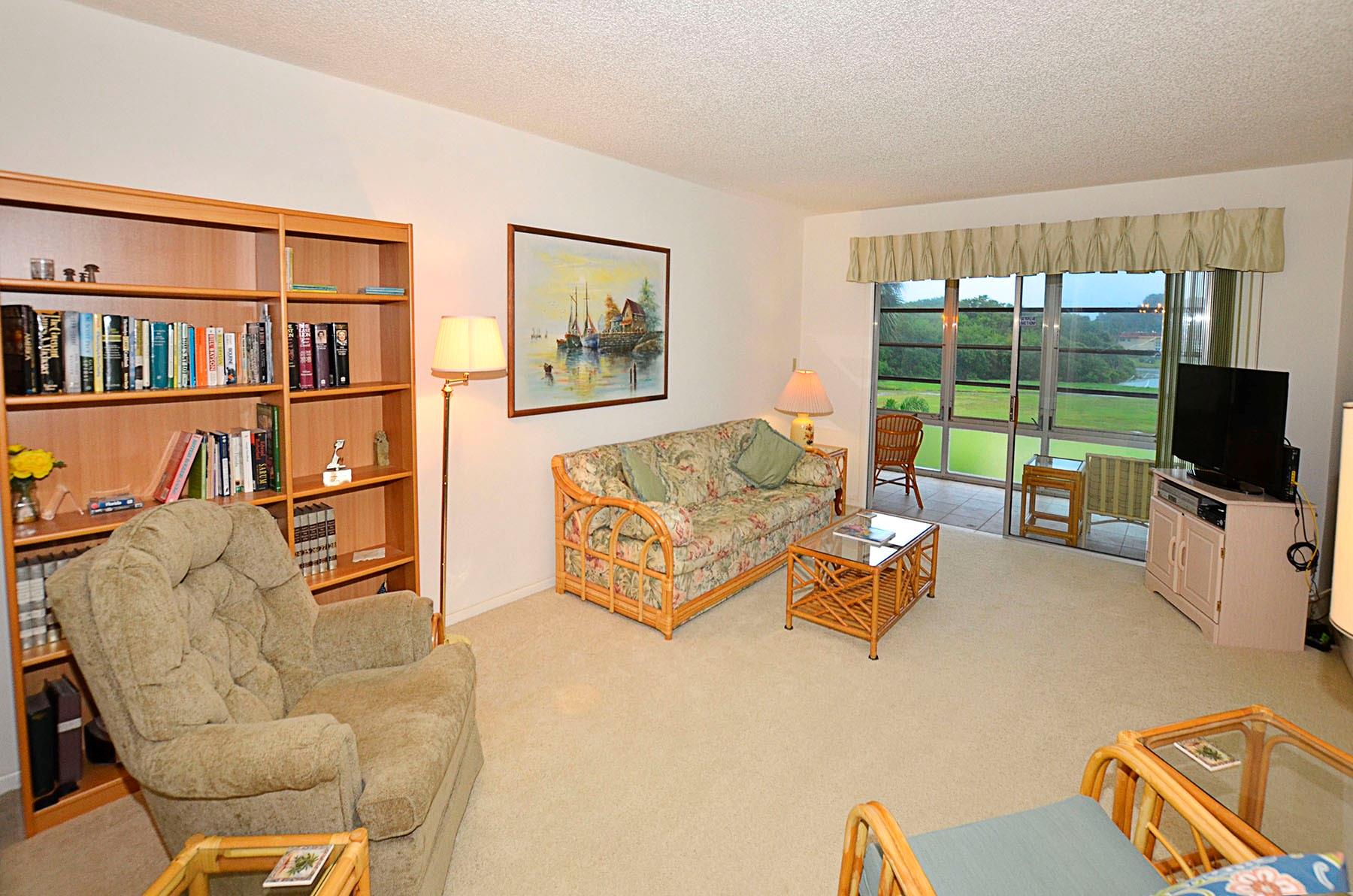 70 Royal Oak Court 201 Property Photo 15