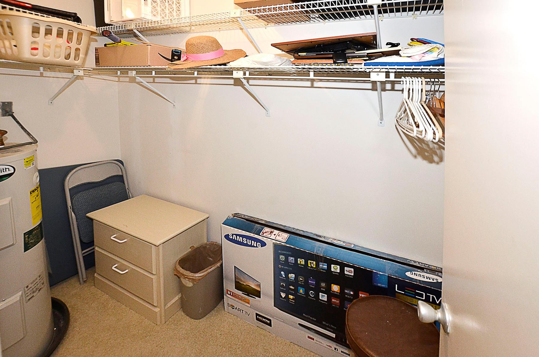 70 Royal Oak Court 201 Property Photo 21