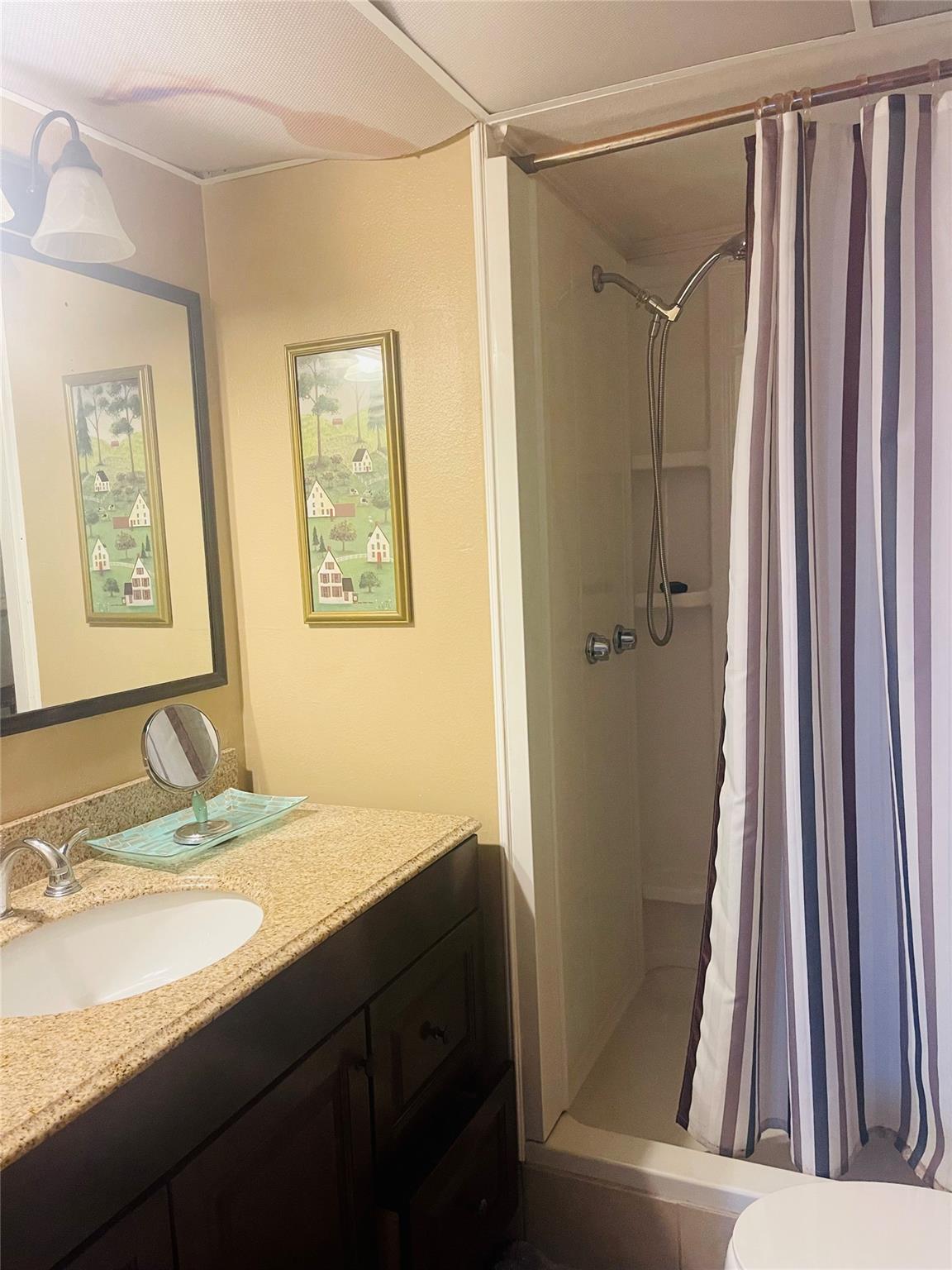 2871 Somerset Dr 212 Property Photo 26